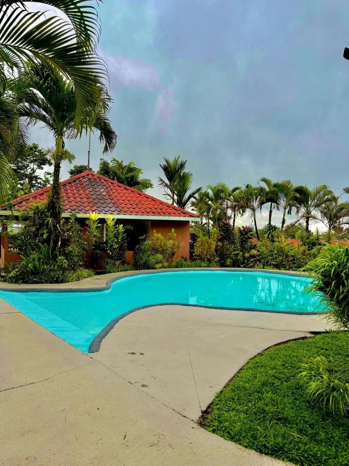 Loma Real Hot Springs Bed & Breakfast