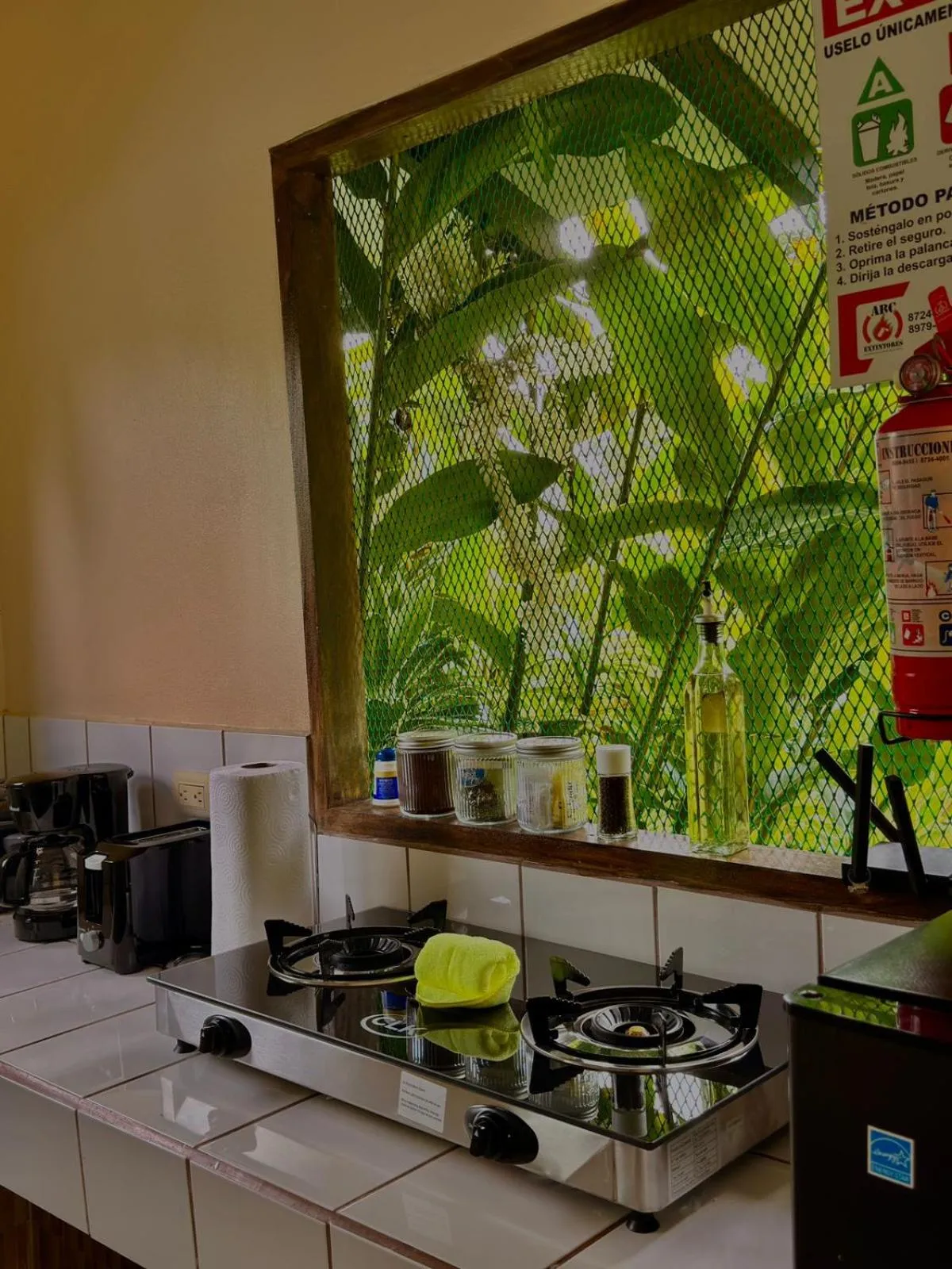 Loma Real Hot Springs Bed & Breakfast