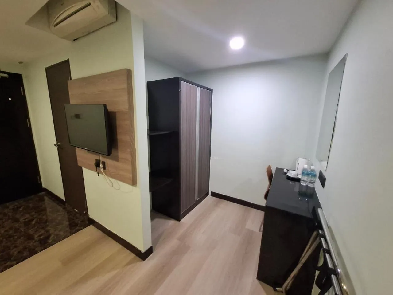 TV and multimedia in The Corum View Hotel