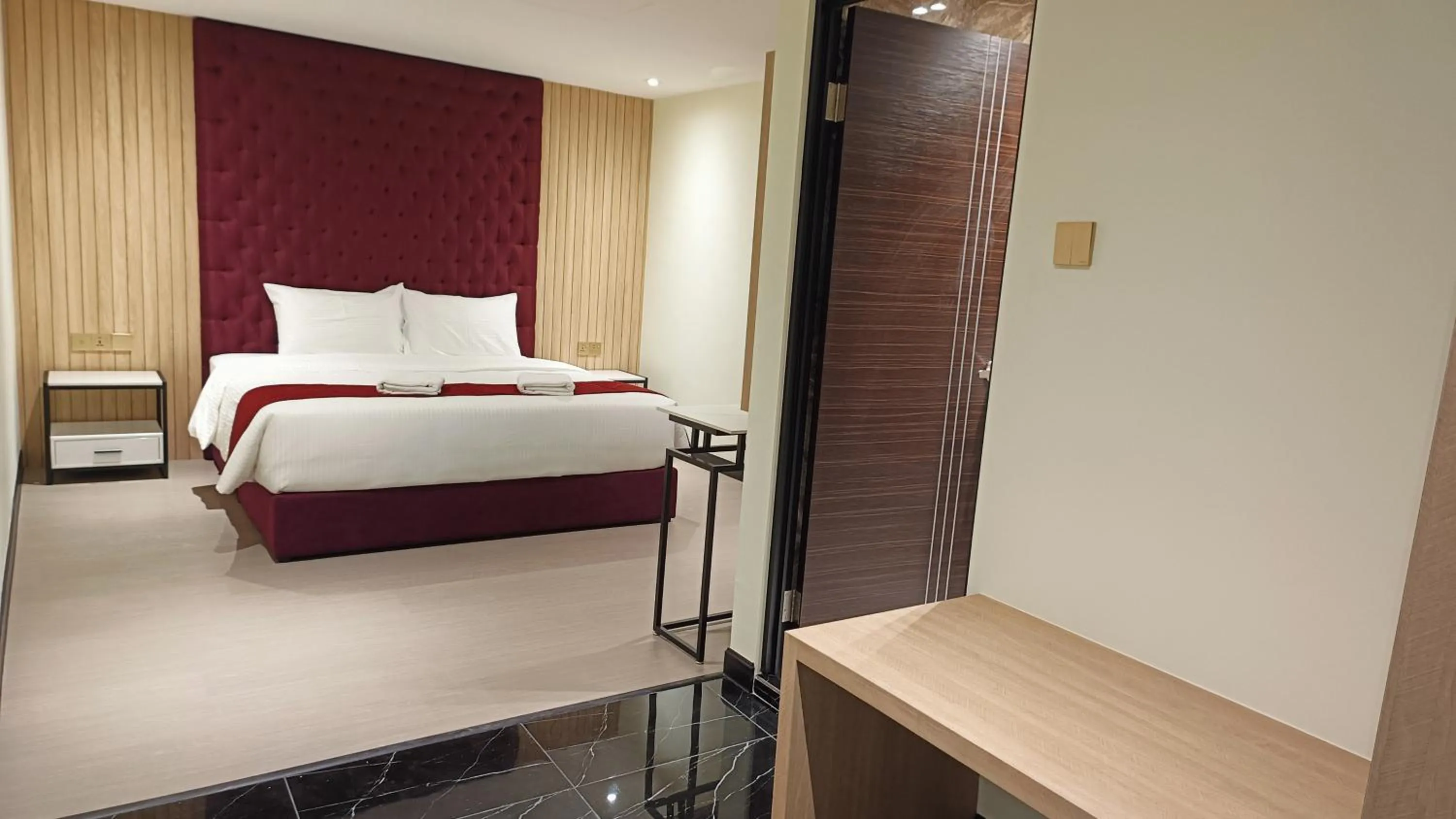 Photo of the whole room, Bed in The Corum View Hotel