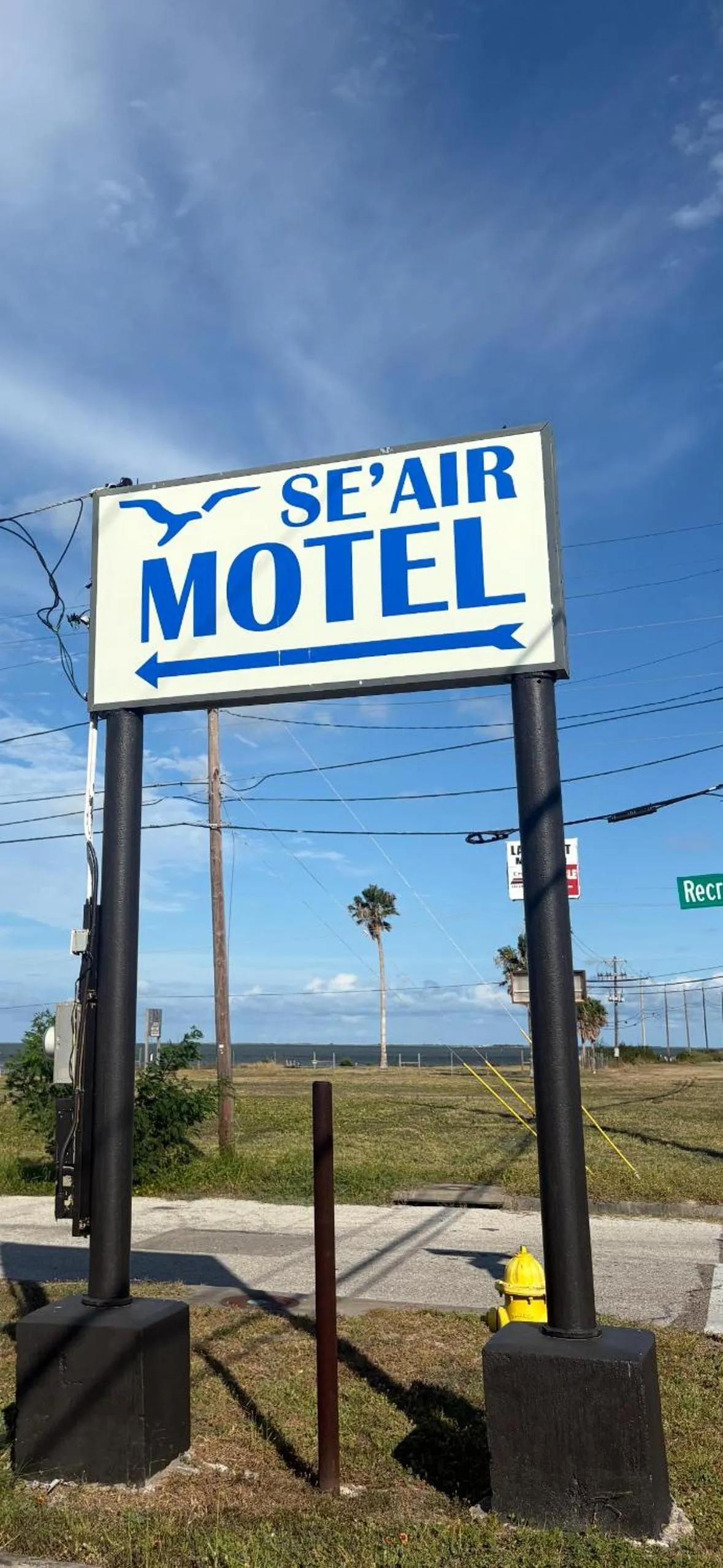 Facade/entrance in SE'Air Motel By Townhouse Corpus Christi - Padre Island Tx