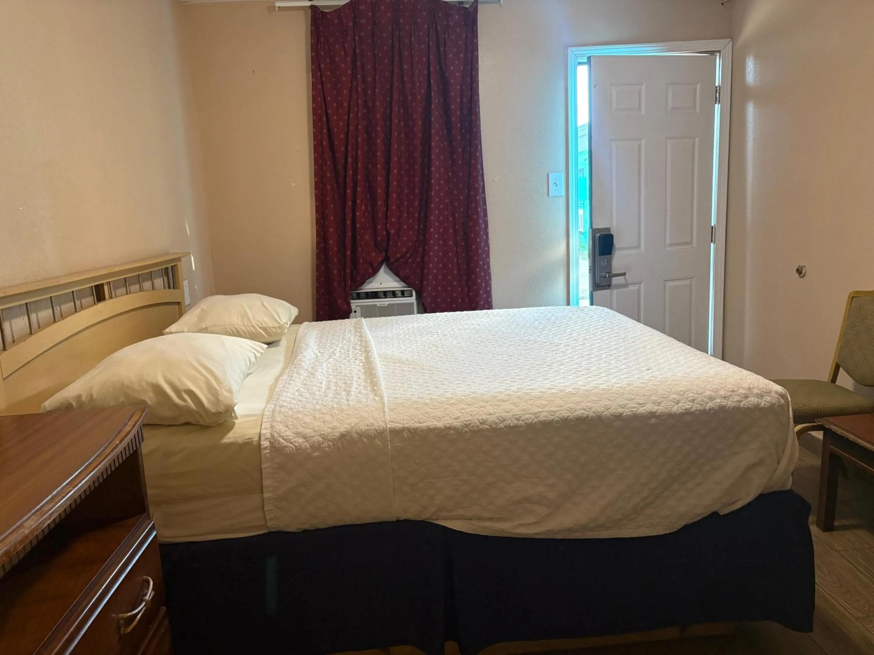 Bedroom, Bed in SE'Air Motel By Townhouse Corpus Christi - Padre Island Tx