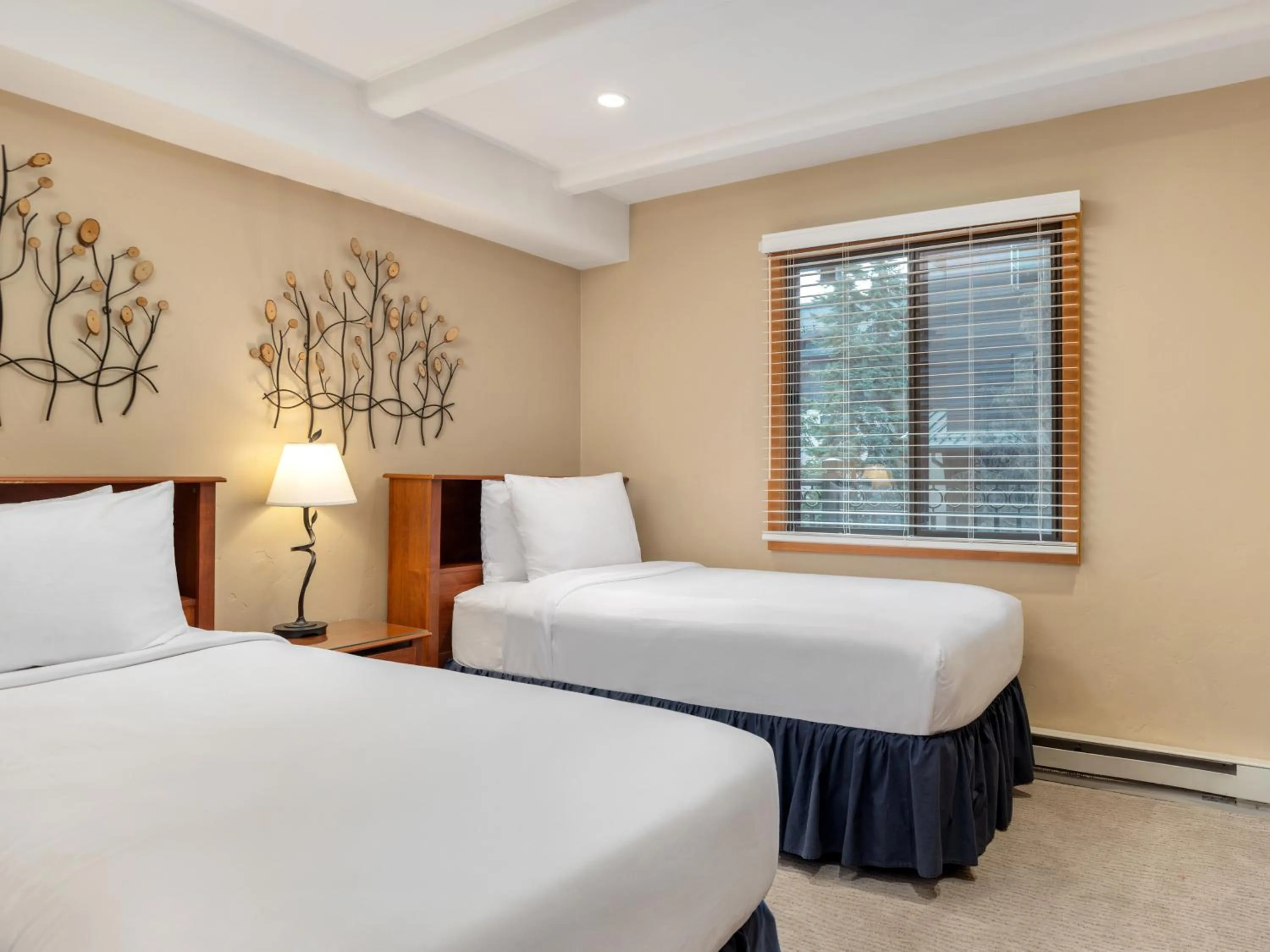 Bedroom, Bed in The Landmark