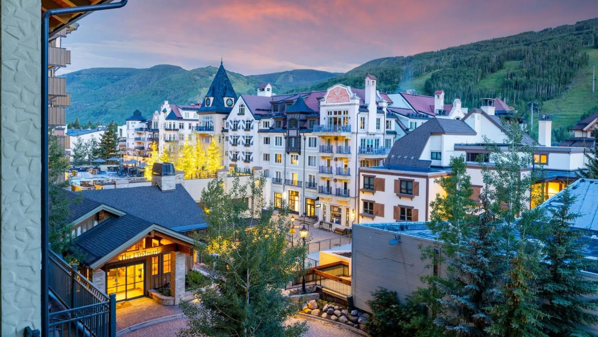 Mountain view in The Landmark