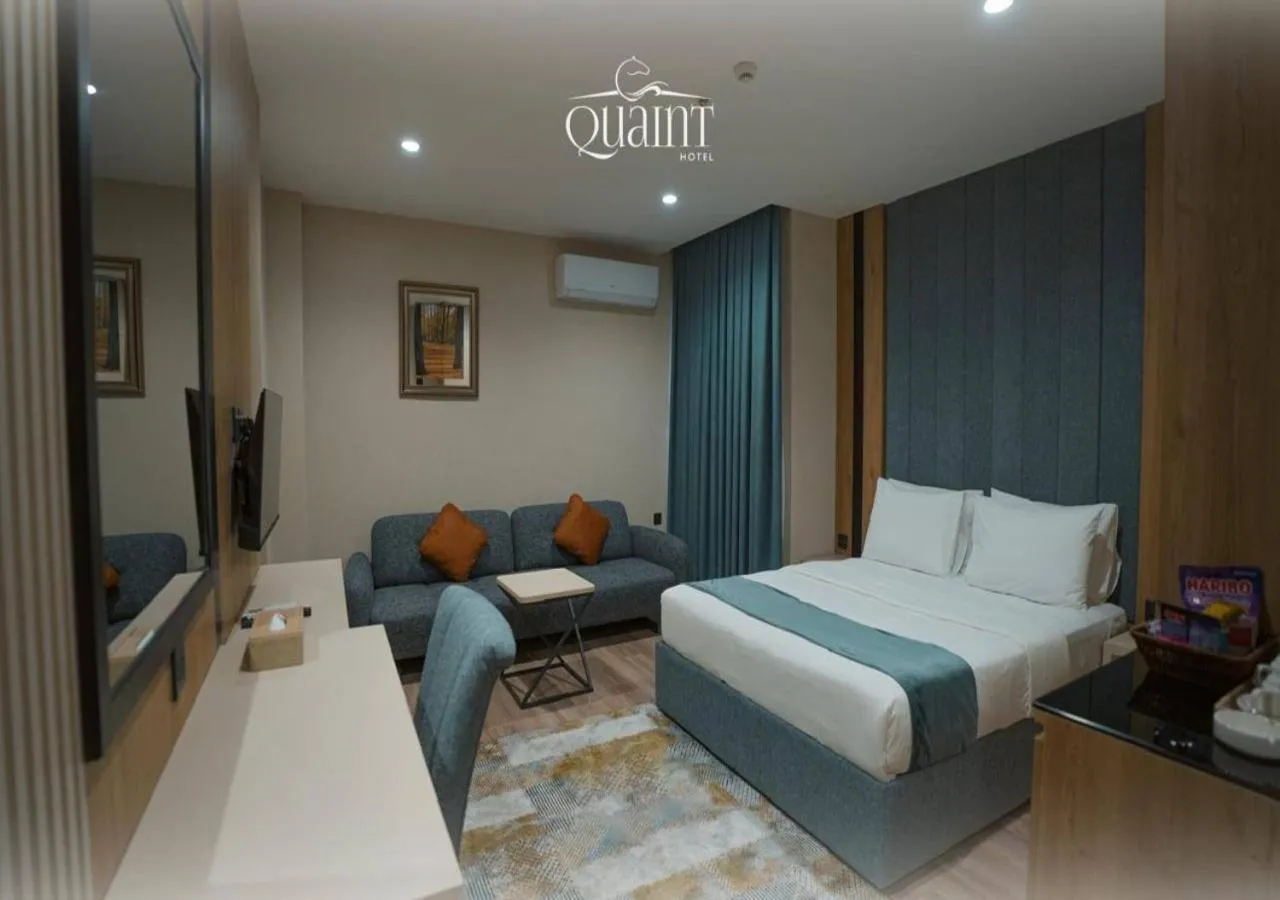Living room, Bed in Quaint Hotel Erbil