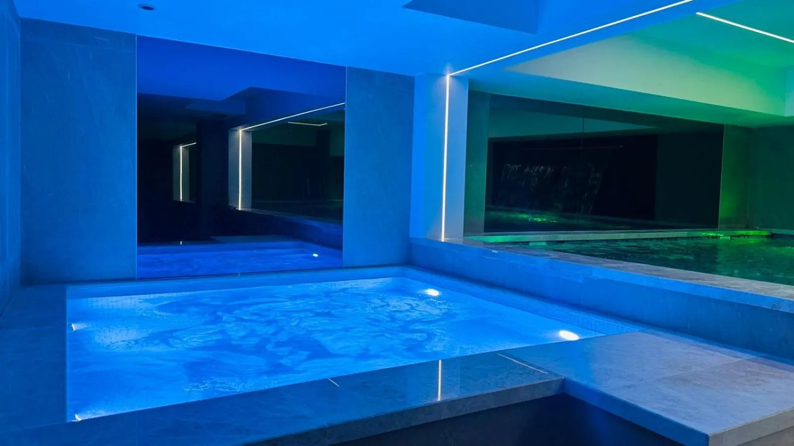 Hot Tub in Quaint Hotel Erbil