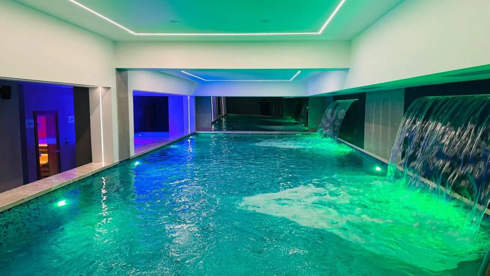 Swimming pool in Quaint Hotel Erbil