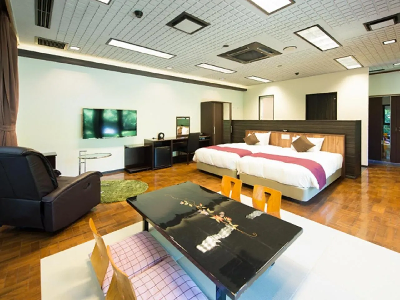 Photo of the whole room, Bed in LiVEMAX RESORT Jogasaki Kaigan
