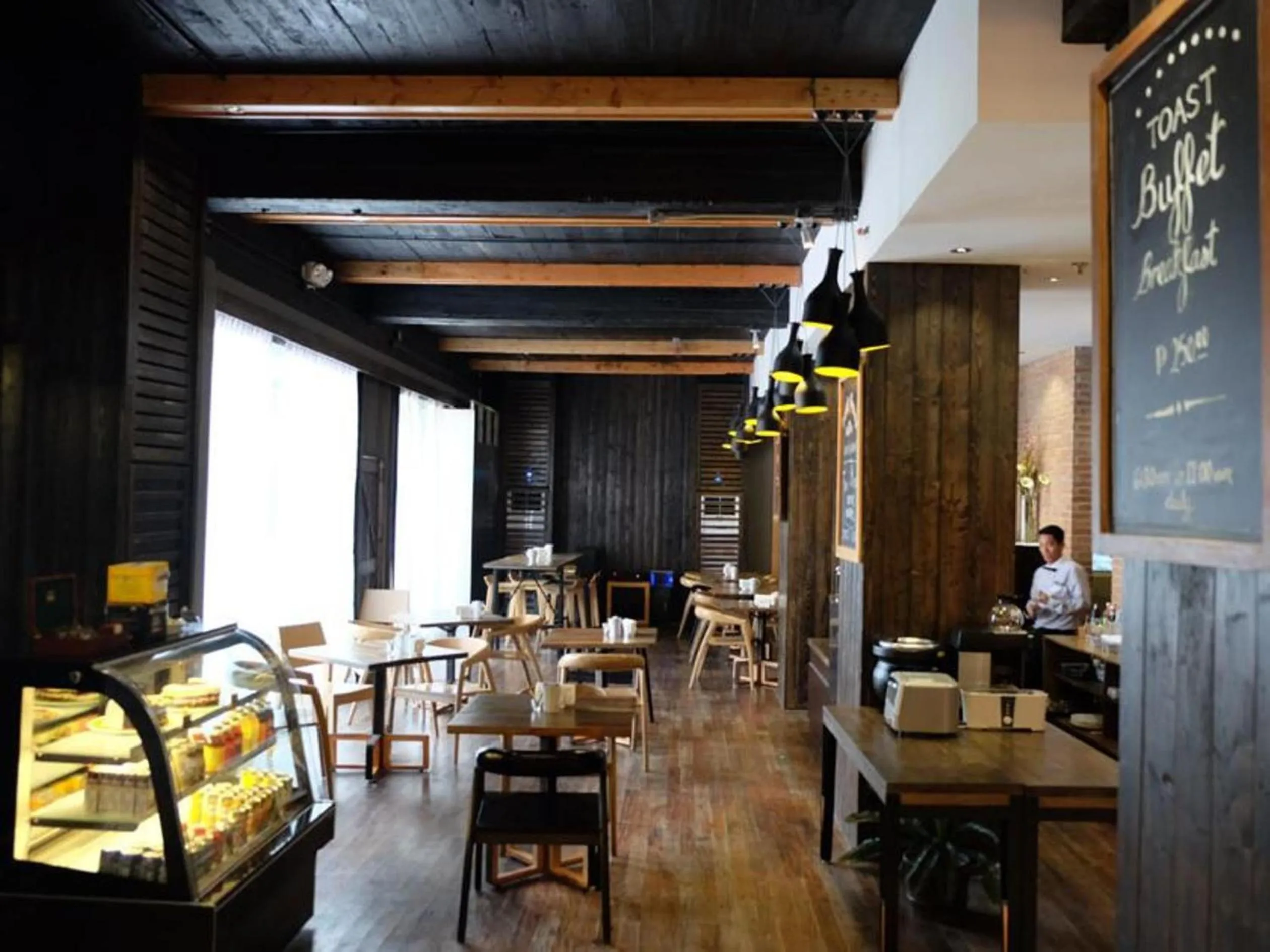 Restaurant/places to eat in Cuarto Hotels Cebu