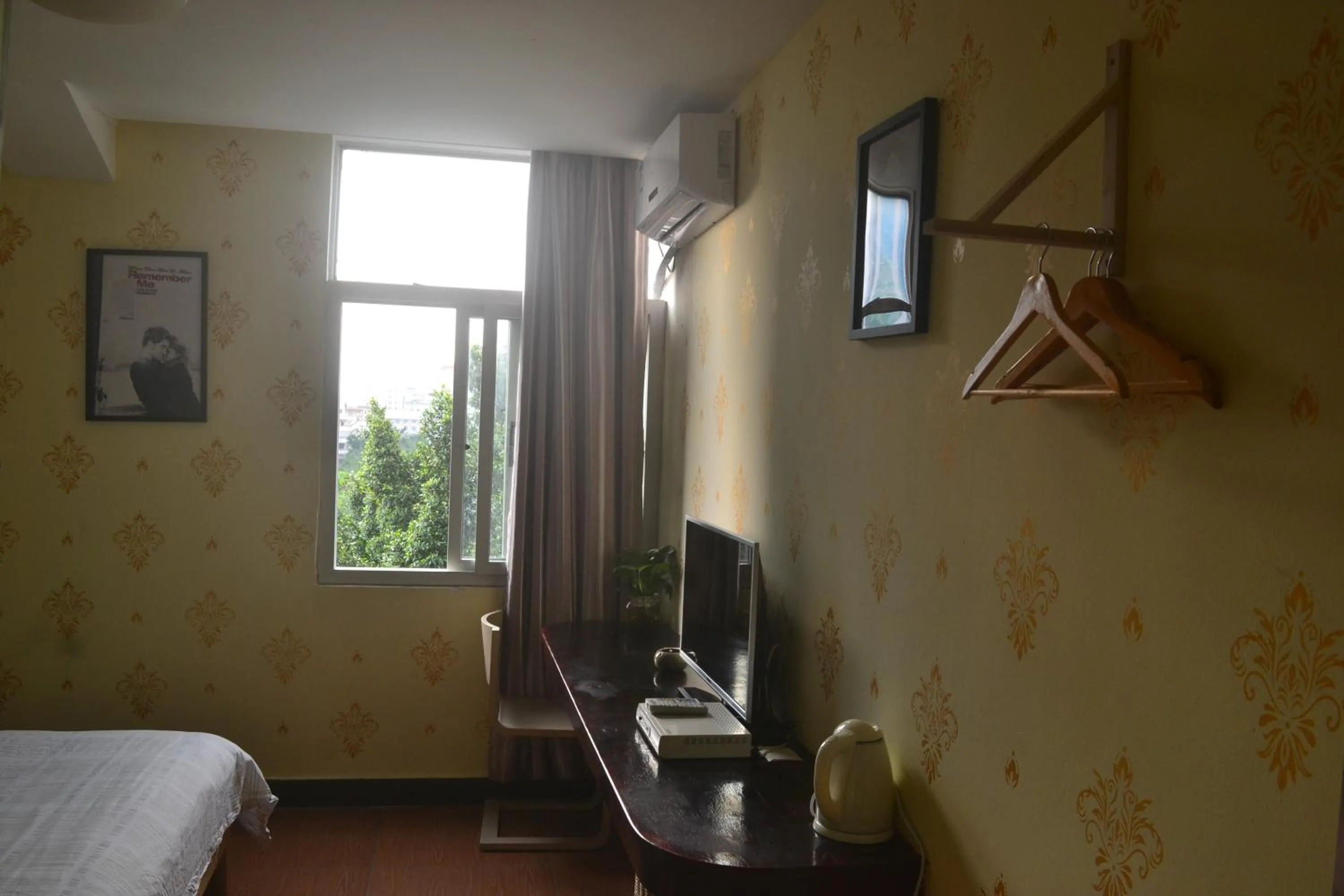 Decorative detail, Bed in Notting Hill Hostel