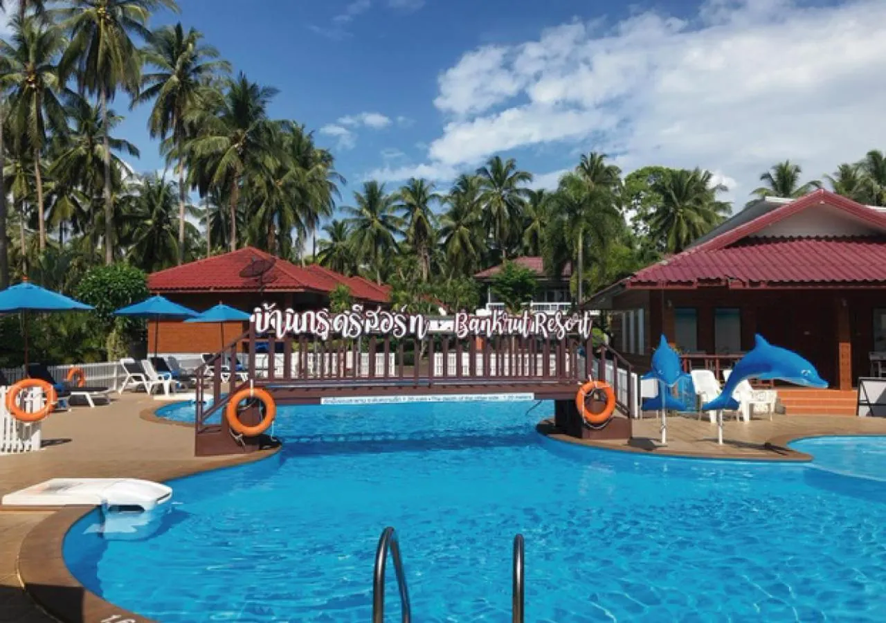 Swimming pool in Ban Krut Resort