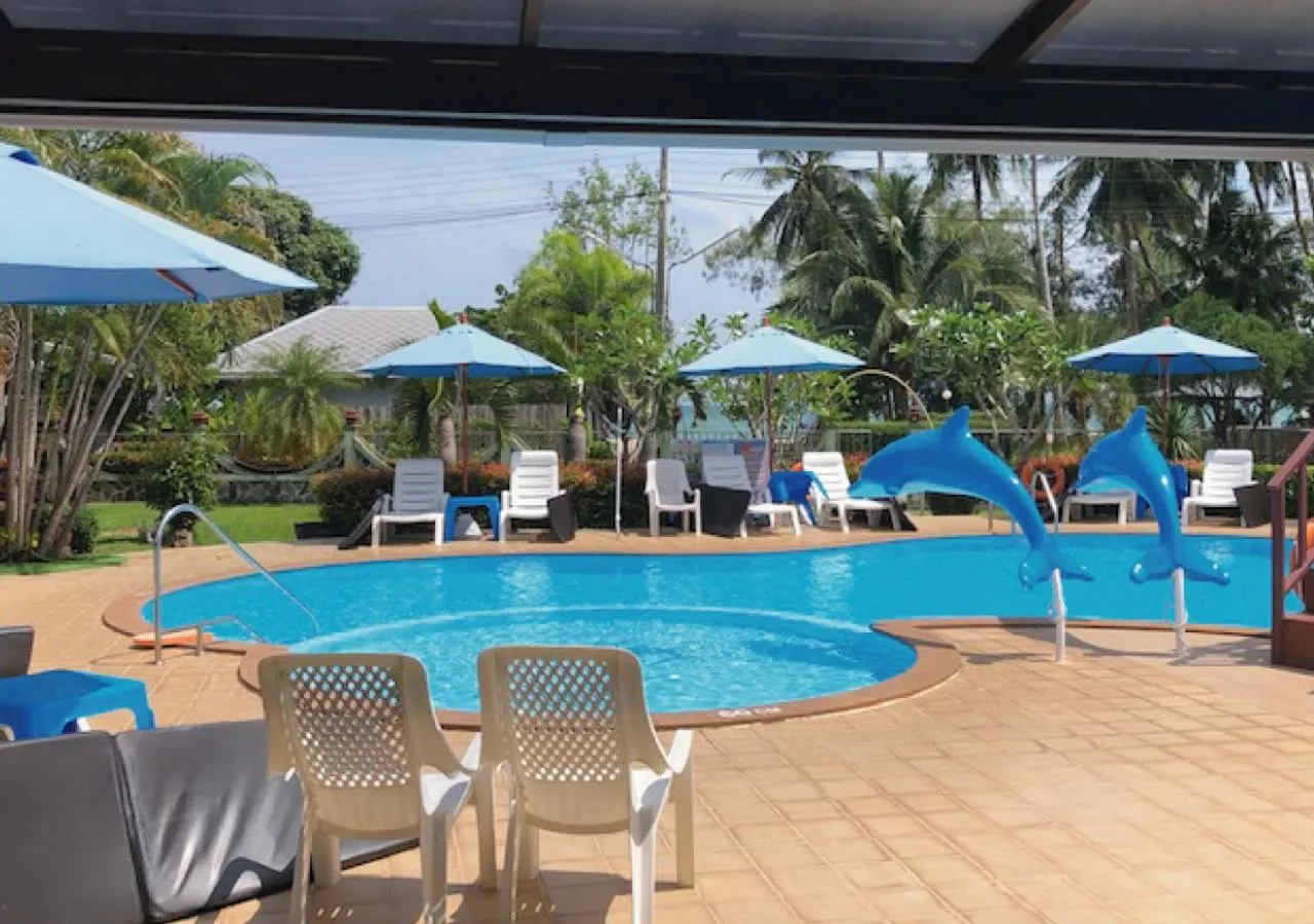 Swimming pool in Ban Krut Resort