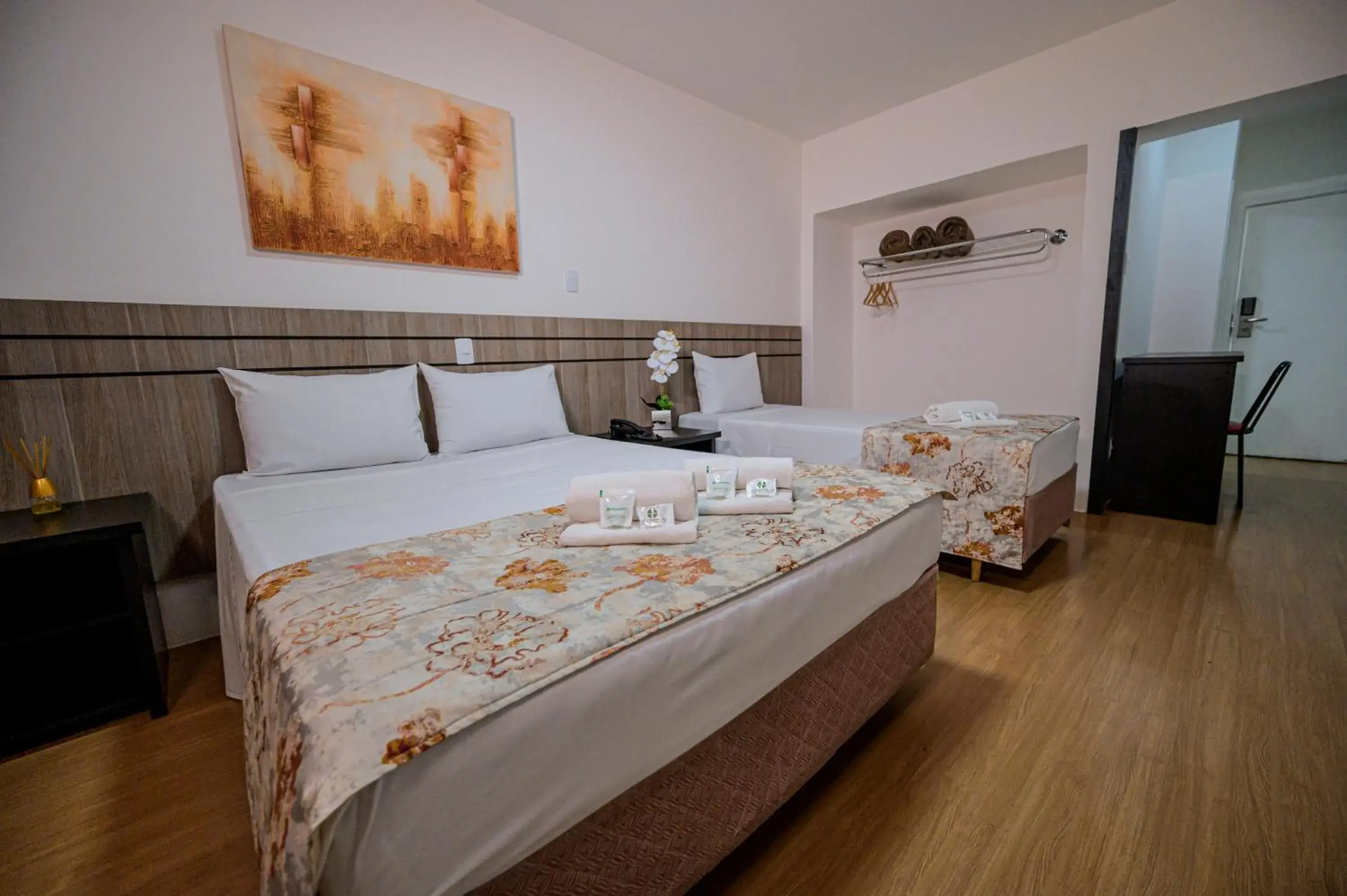 Standard Family Room in Hotel Nacional Inn São Paulo- Próximo ao SAMPA SKY Standard Family Room in Hotel Nacional Inn São Paulo- Próximo ao SAMPA SKY