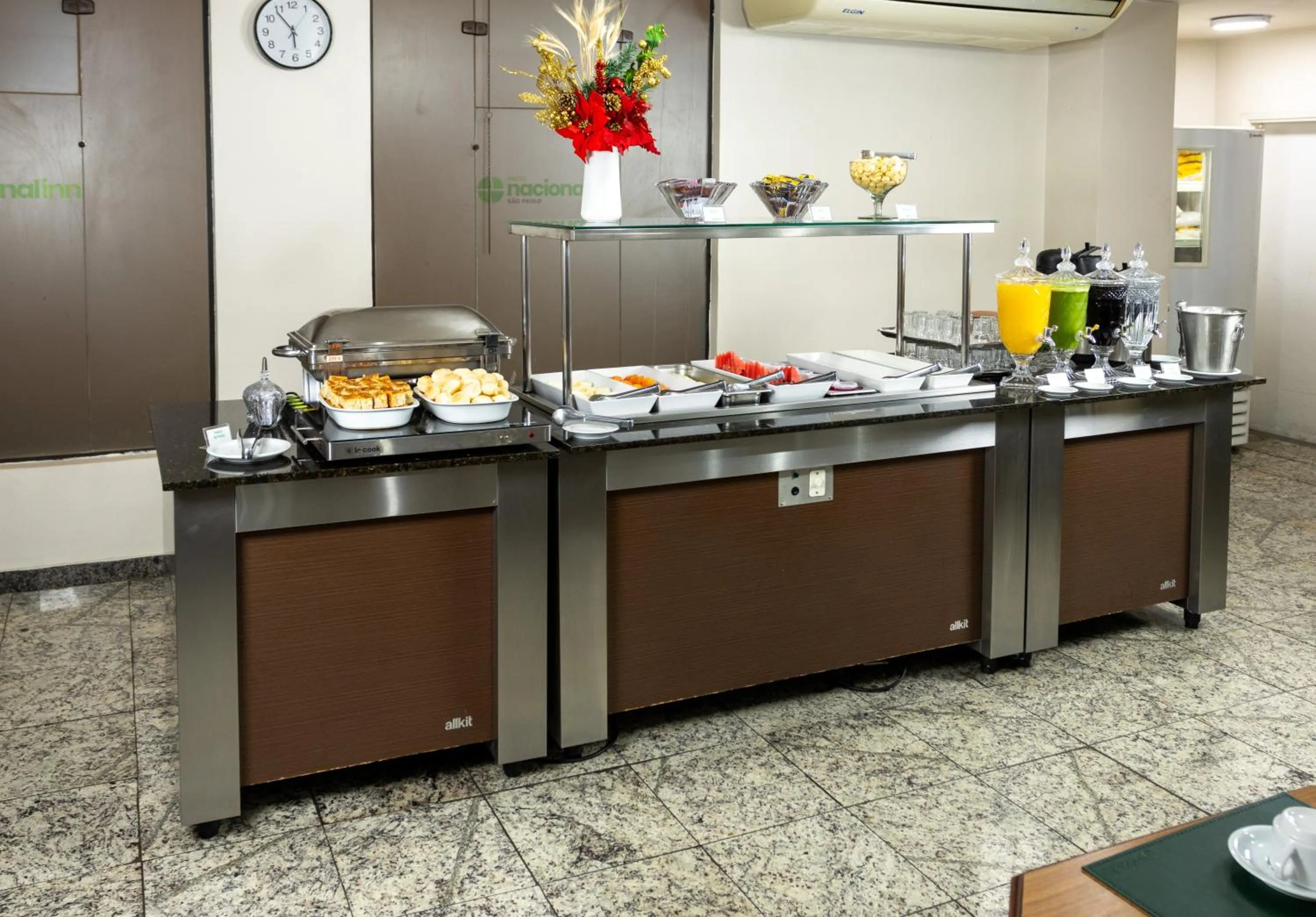 Breakfast in Hotel Nacional Inn São Paulo- Próximo ao SAMPA SKY