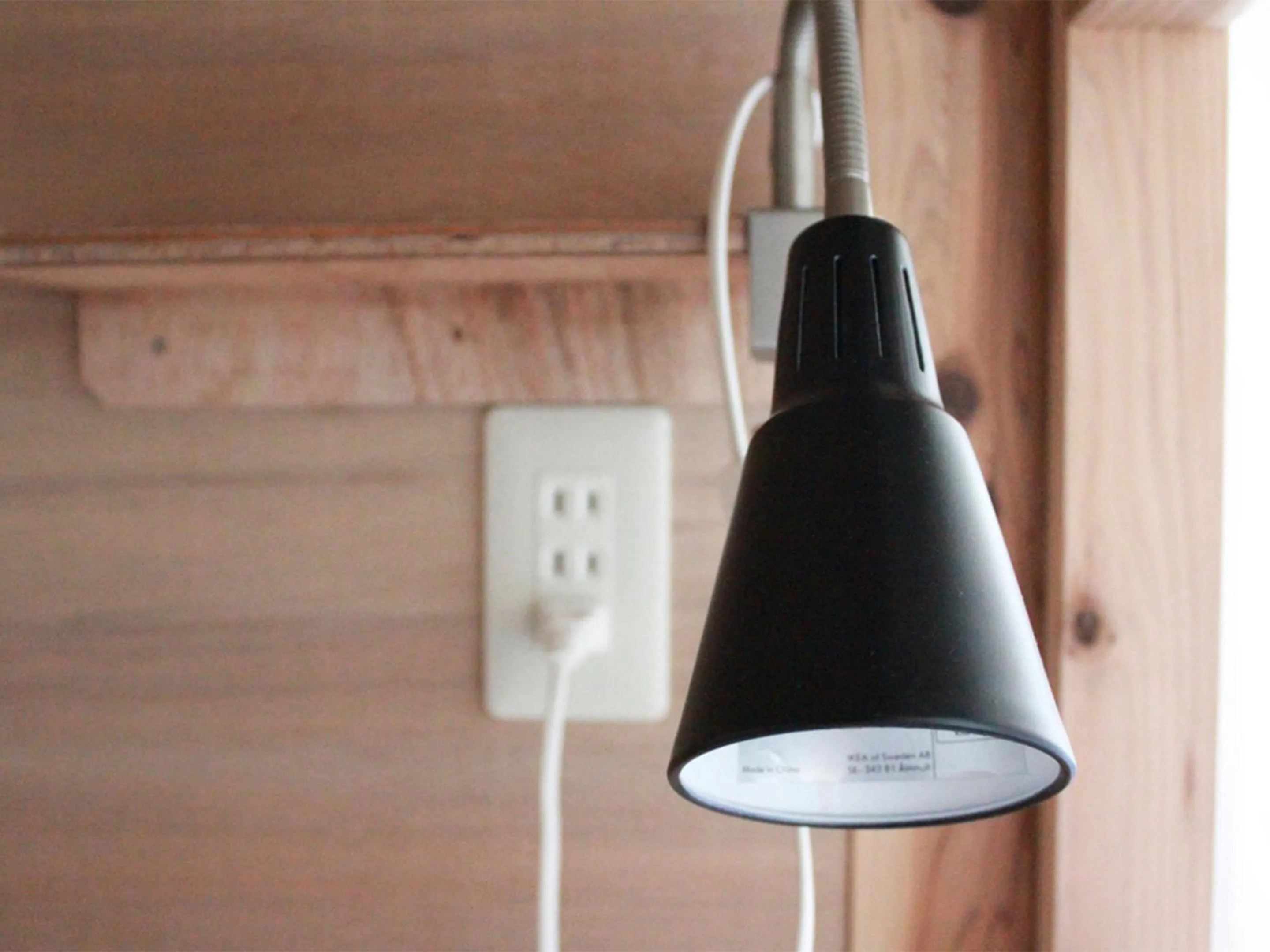 Area and facilities in Hostel TangaTable