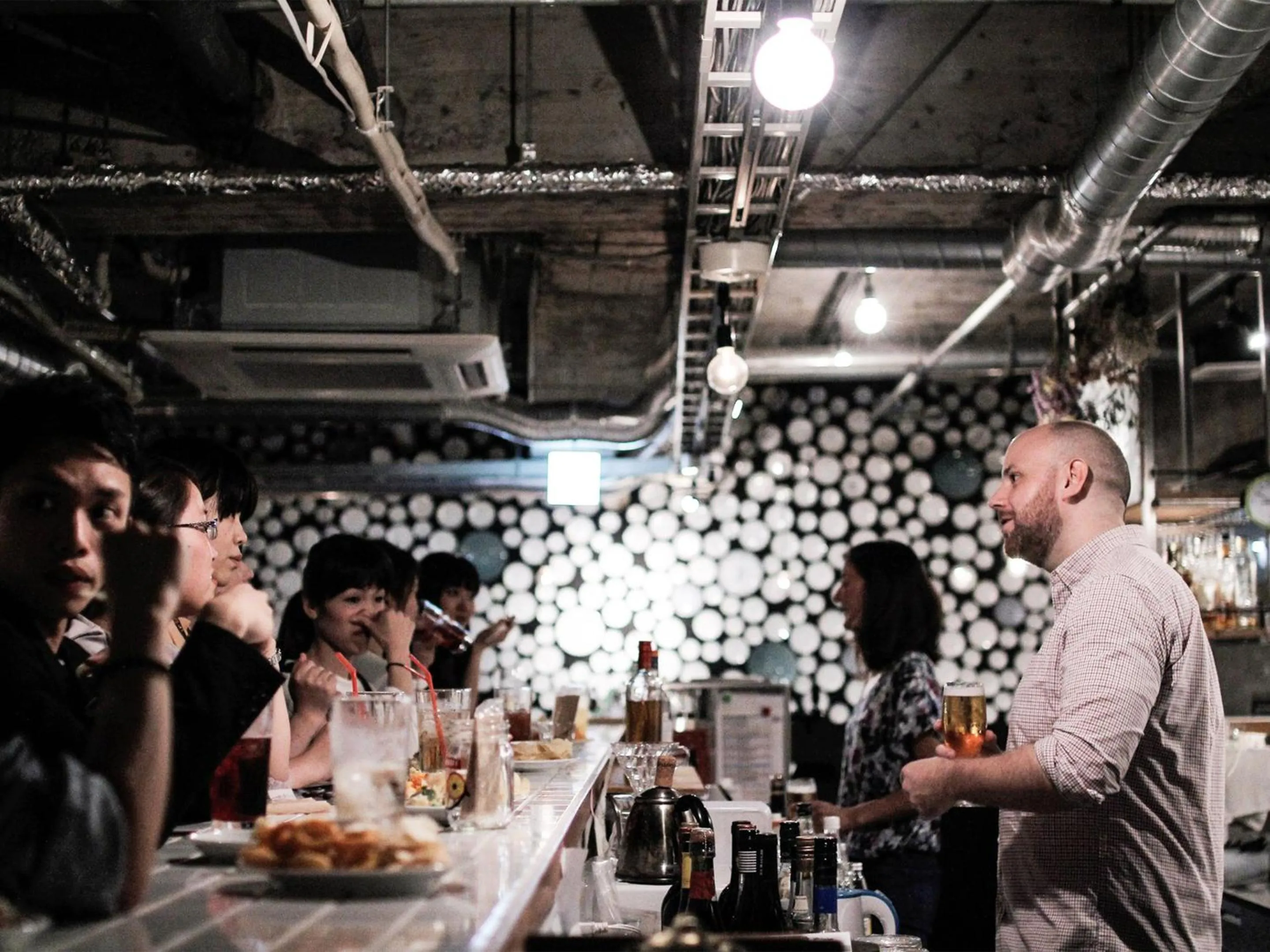 Dining area in Hostel TangaTable