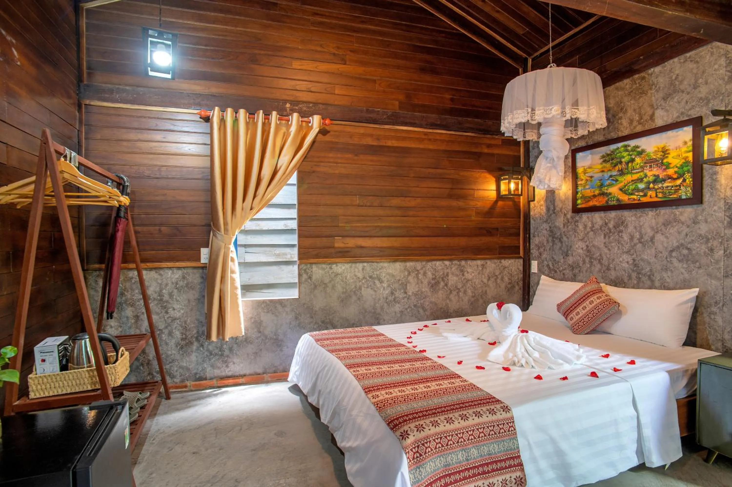 Bed in Memories Hoi An Villa