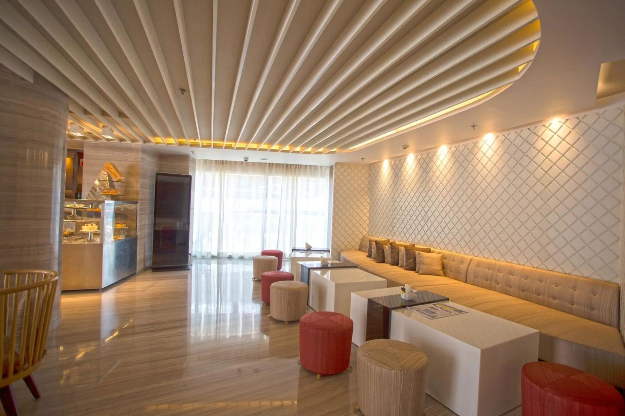 Restaurant/places to eat in Crowne Plaza Dhaka Gulshan by IHG