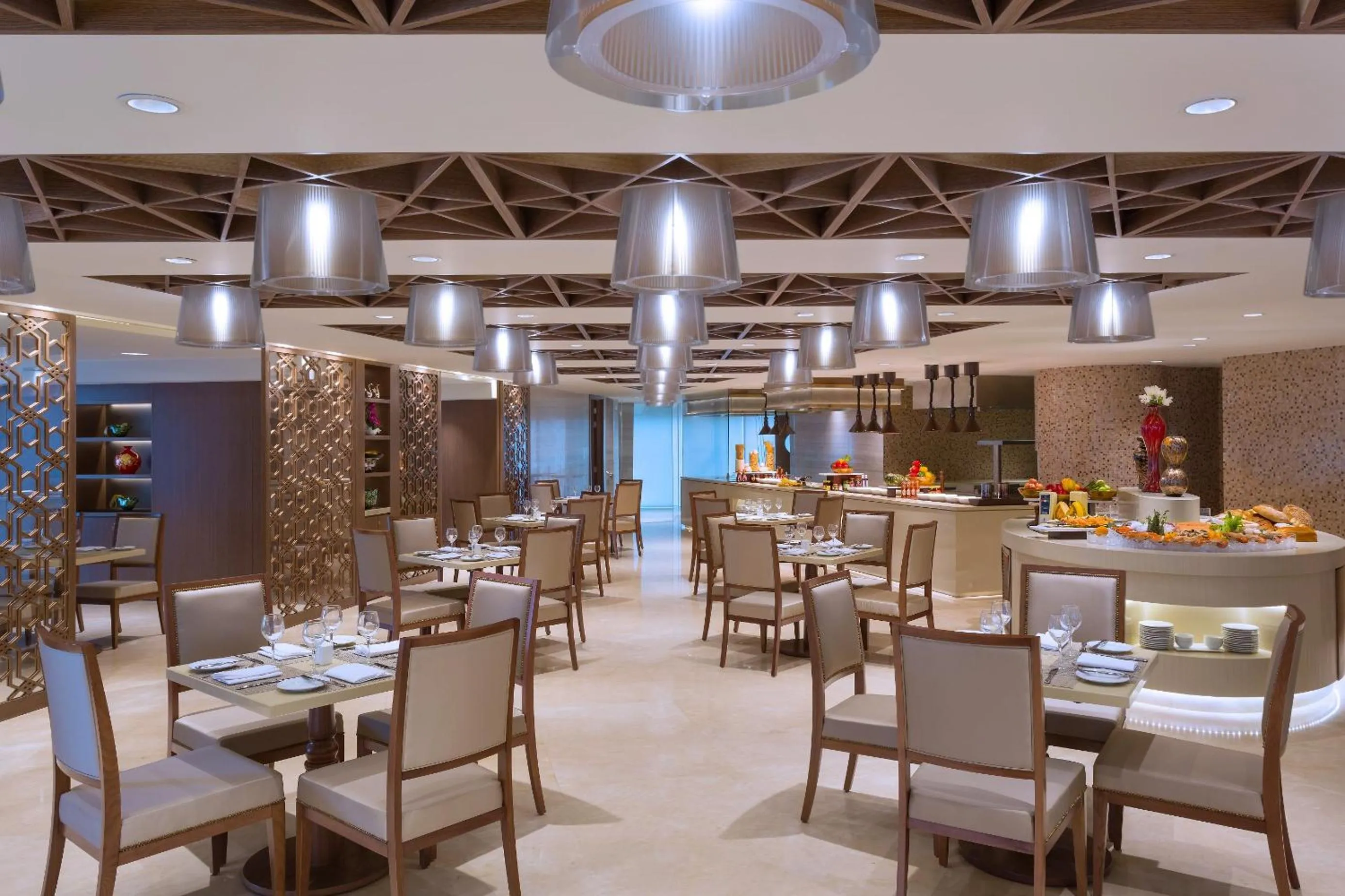 Restaurant/places to eat in Crowne Plaza Dhaka Gulshan by IHG