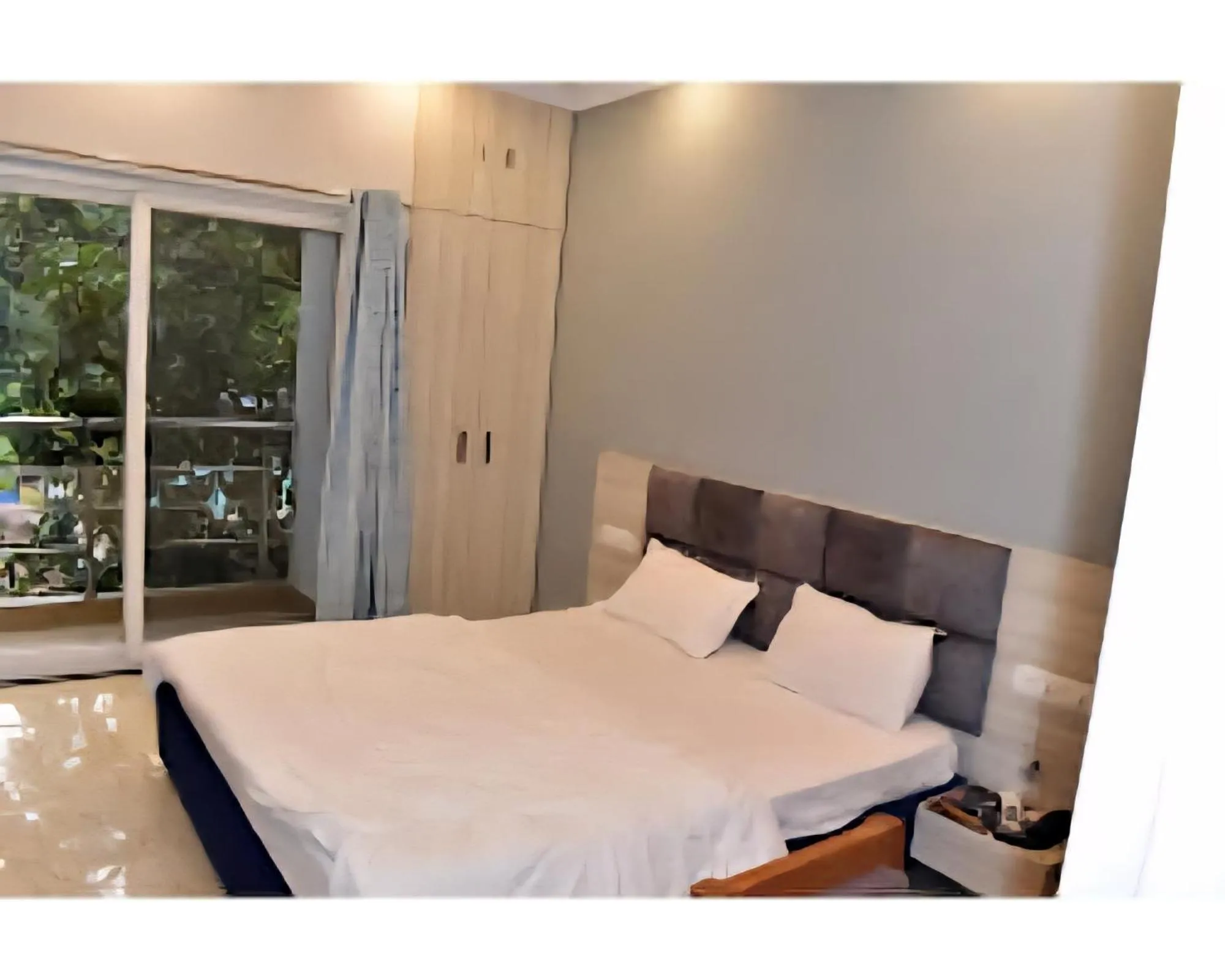 Bed in Hotel The Lake Castle, Ranchi, Jharkhand