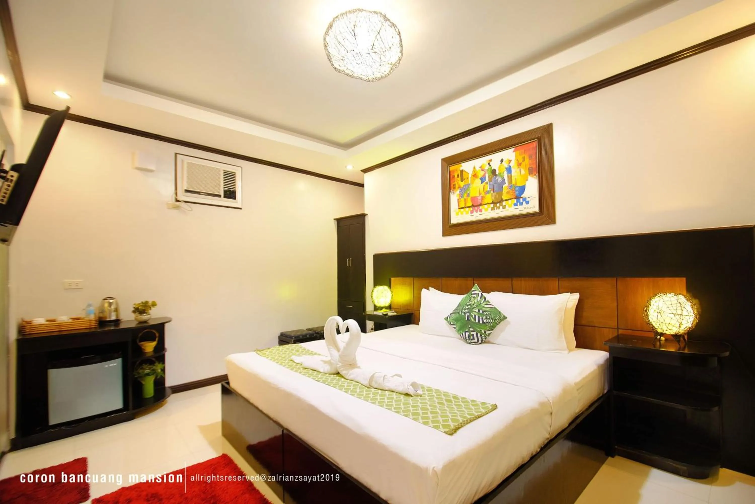 Bed in Coron Bancuang Mansion