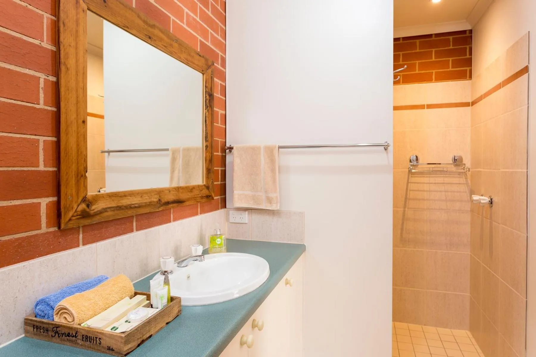 Yackandandah Central