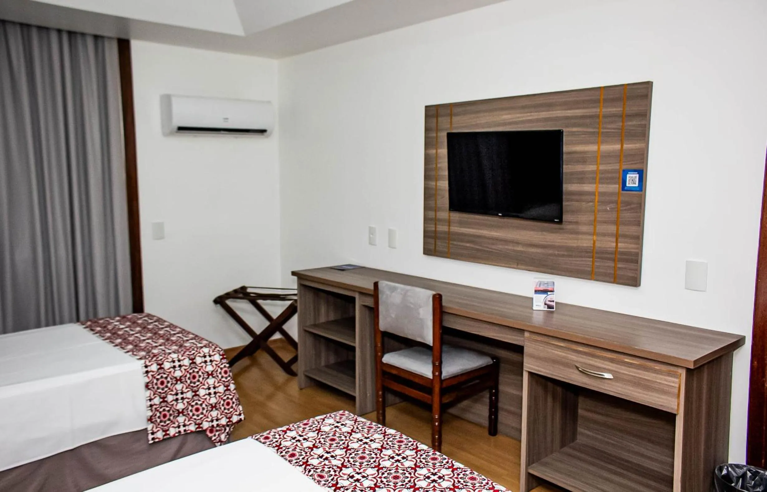 Photo of the whole room, Bed in Hotel Dan Inn Planalto São Paulo