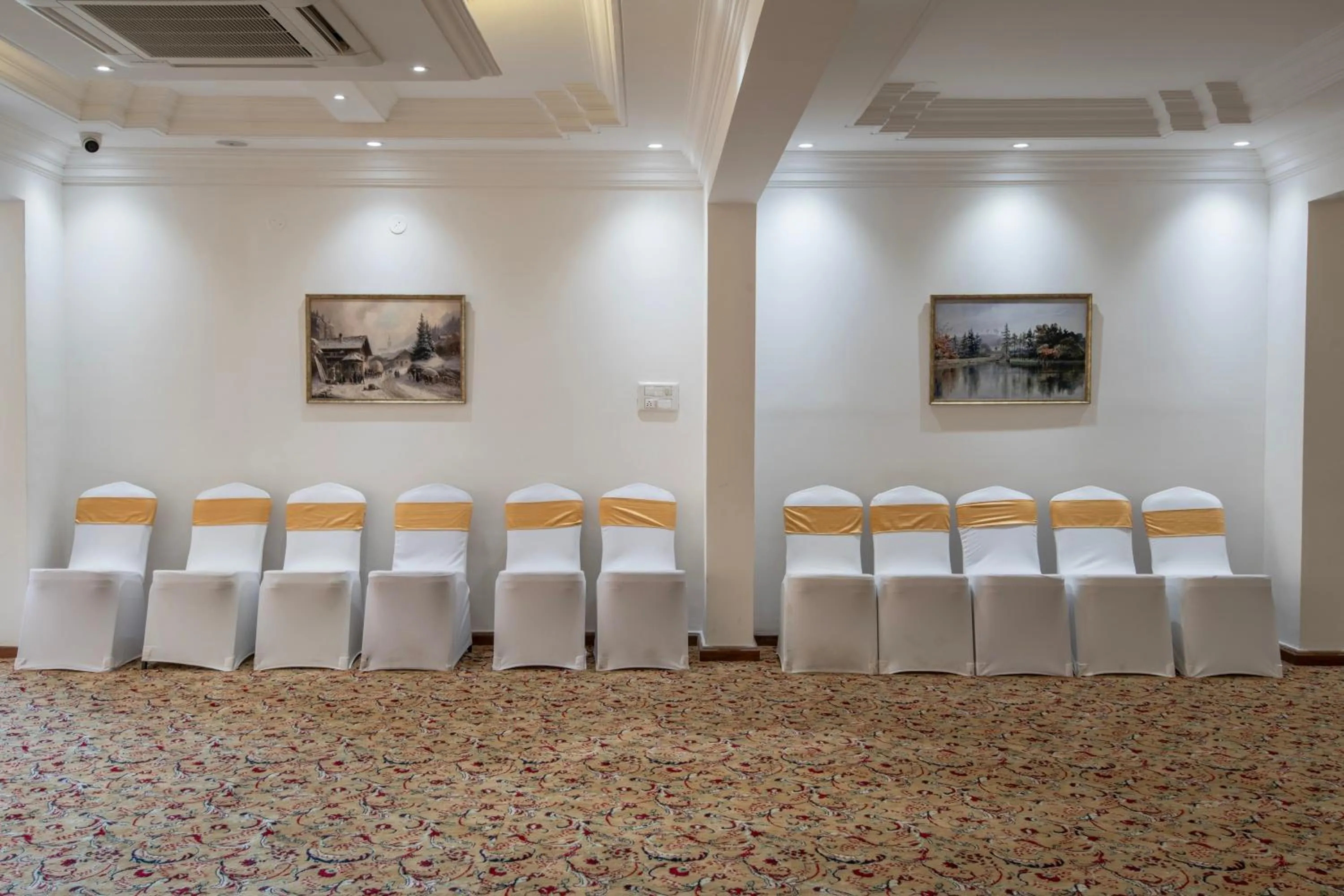 Banquet/Function facilities in Hyde Park Orchards