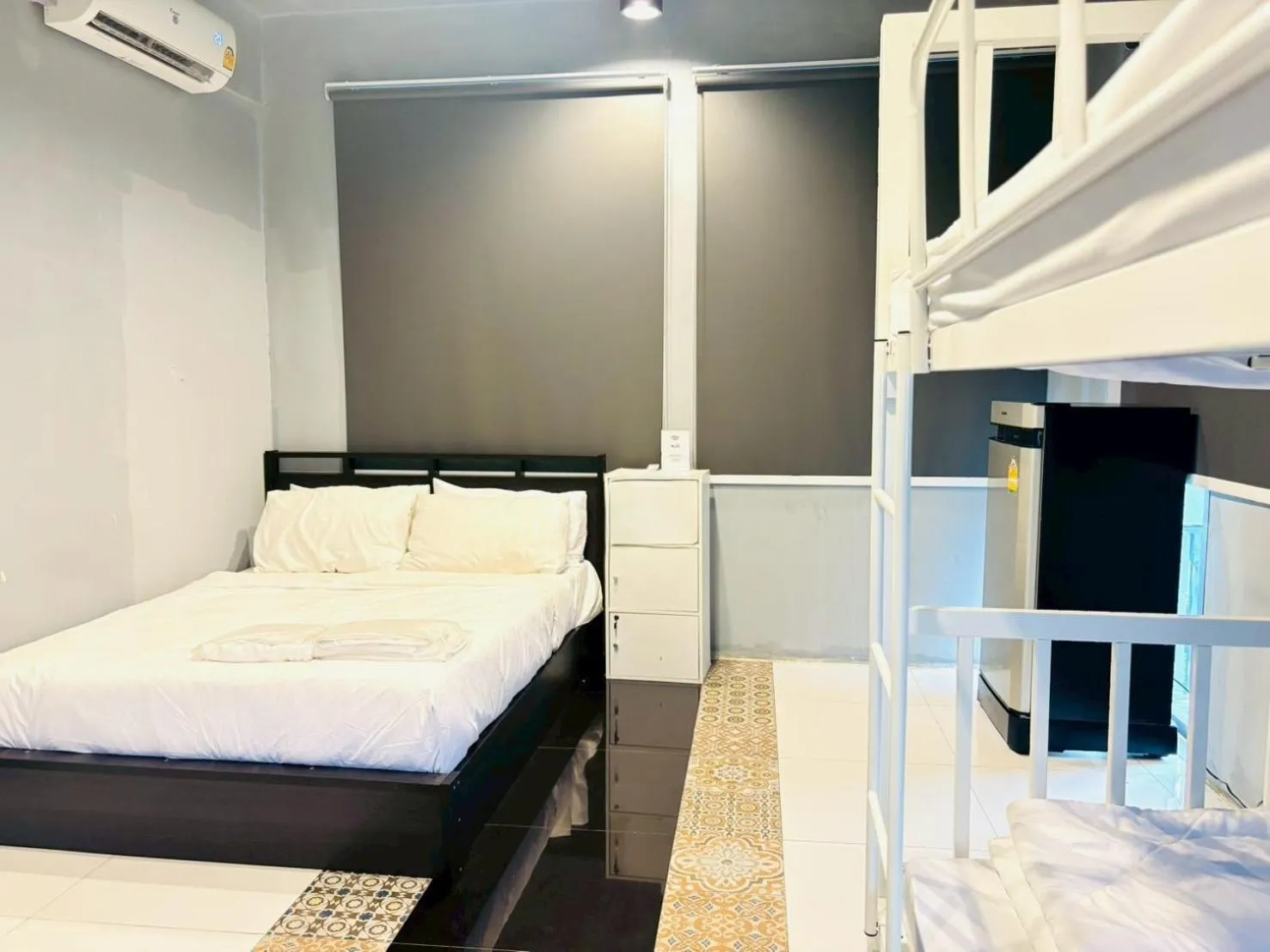 Bedroom, Bed in Sukhum Huai Khwang Guest House