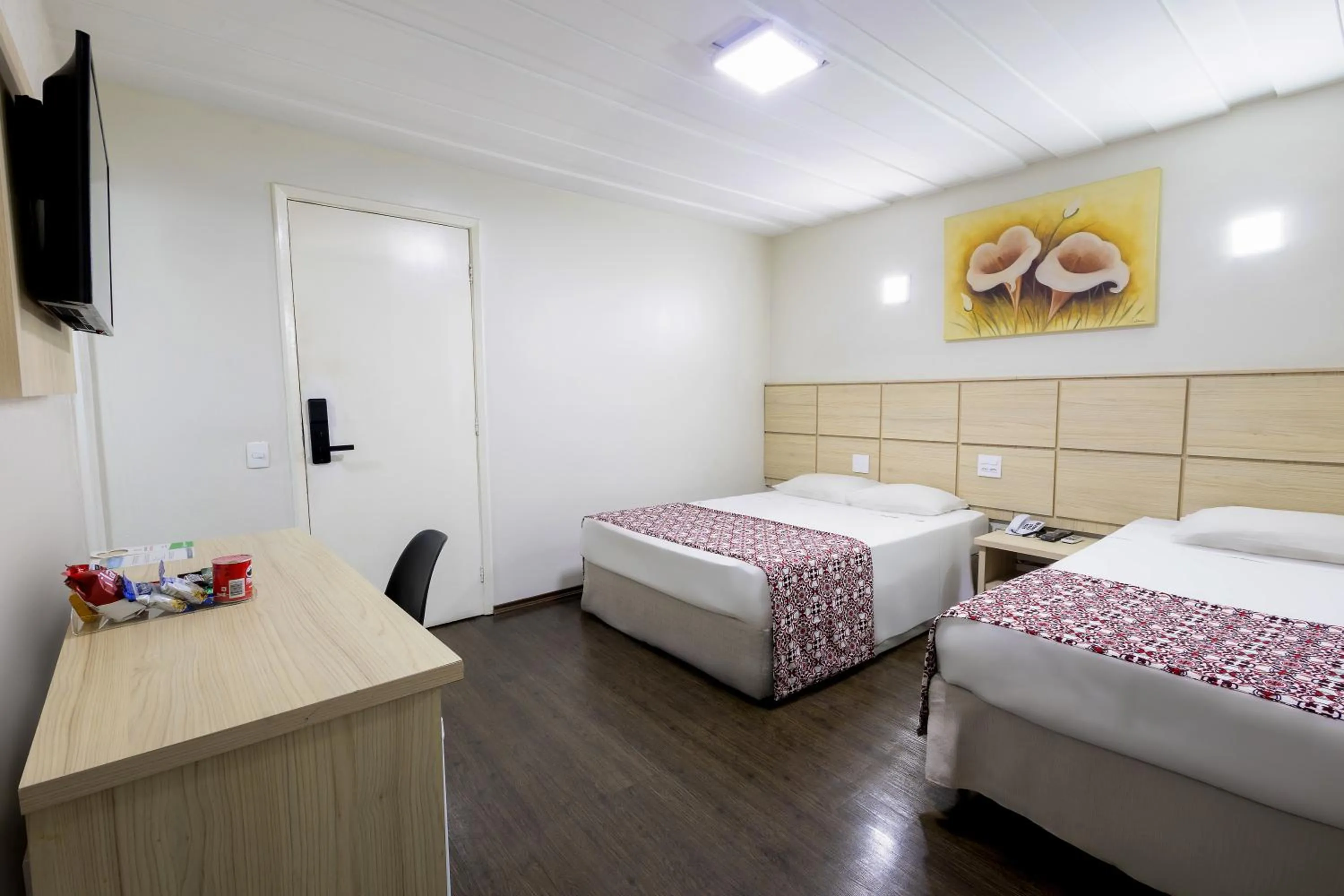 Bedroom, Bed in Hotel Euro Suite São Paulo by Nacional Inn - A 600 METROS DA RUA 25 DE MARÇO