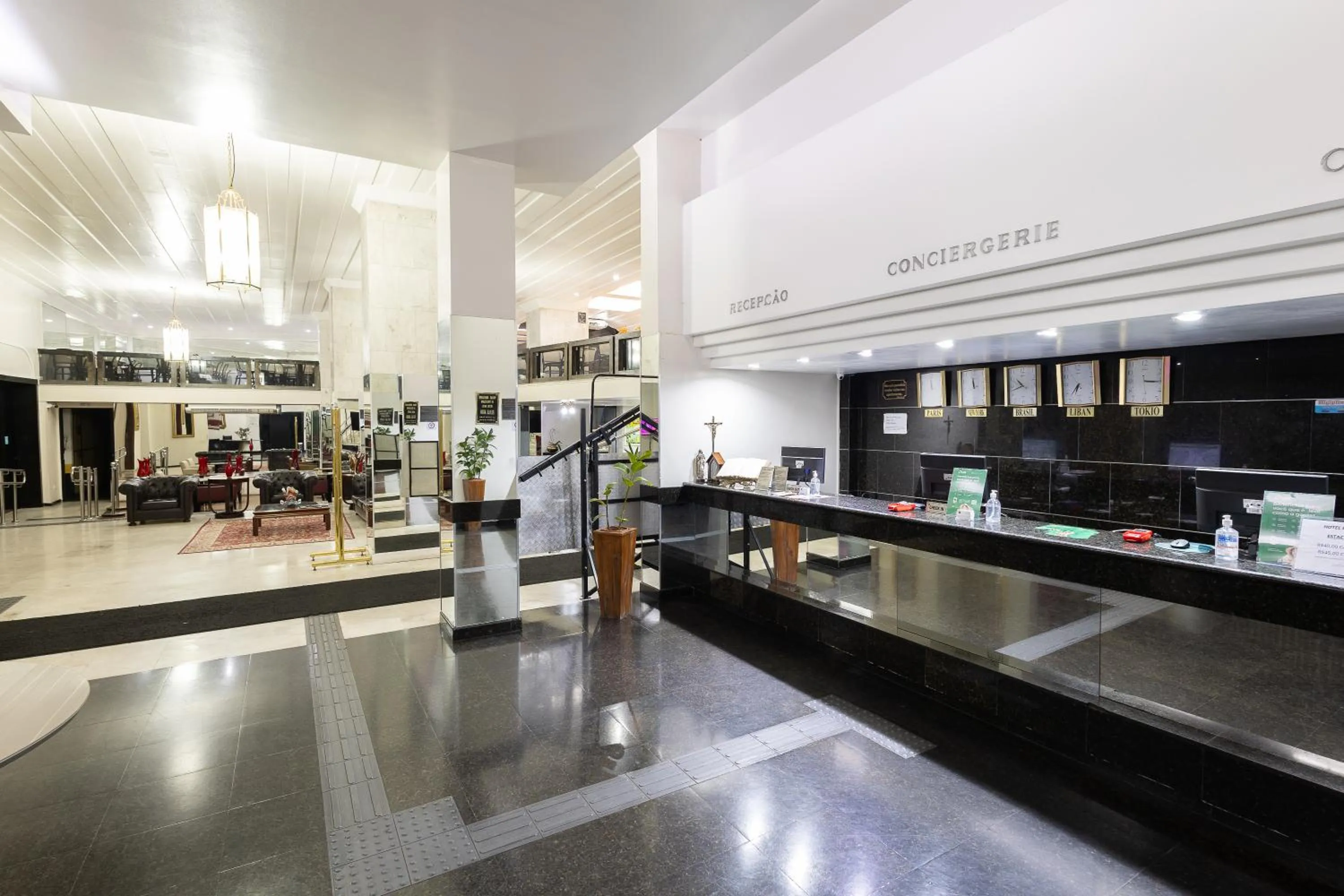 Lobby or reception in Hotel Euro Suite São Paulo by Nacional Inn - A 600 METROS DA RUA 25 DE MARÇO