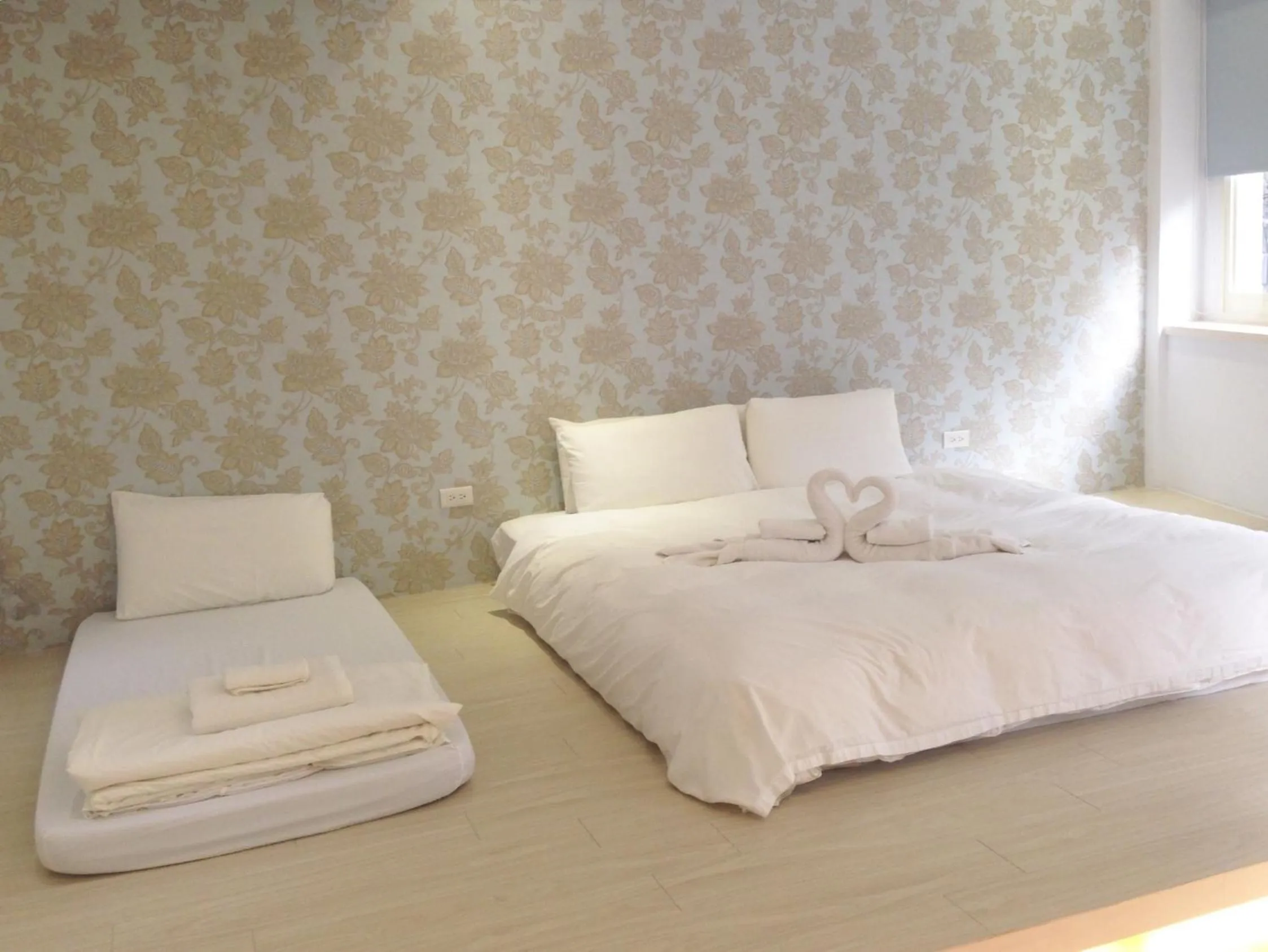 Bed in Happiness . danshui