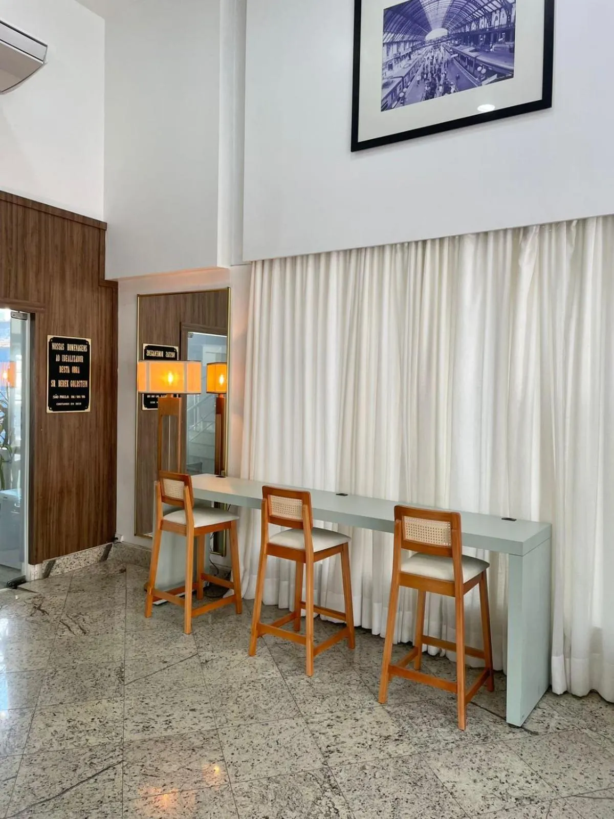 Restaurant/places to eat in Dan Inn São Paulo Higienópolis by Nacional Inn - PRÓXIMO À AV PAULISTA