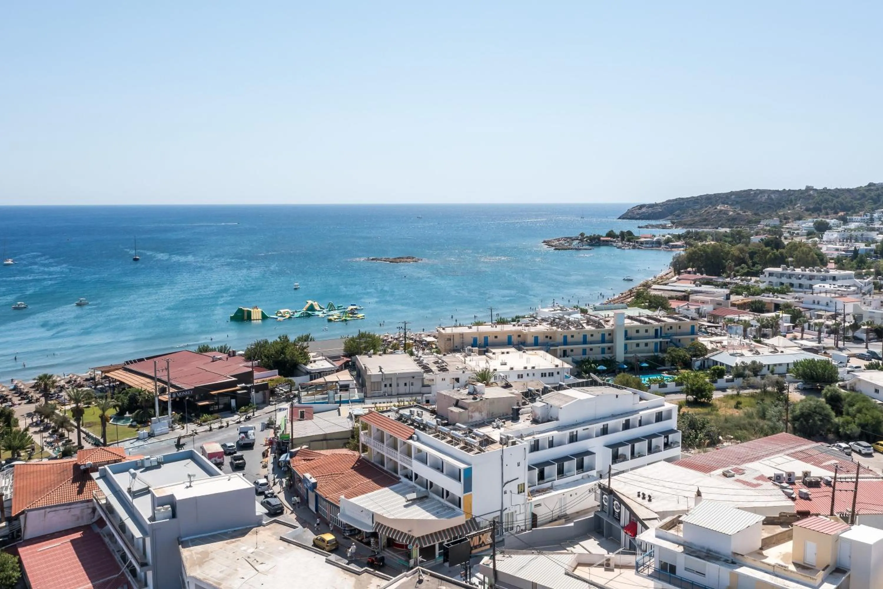Property building in Ermou 44 City Hotel