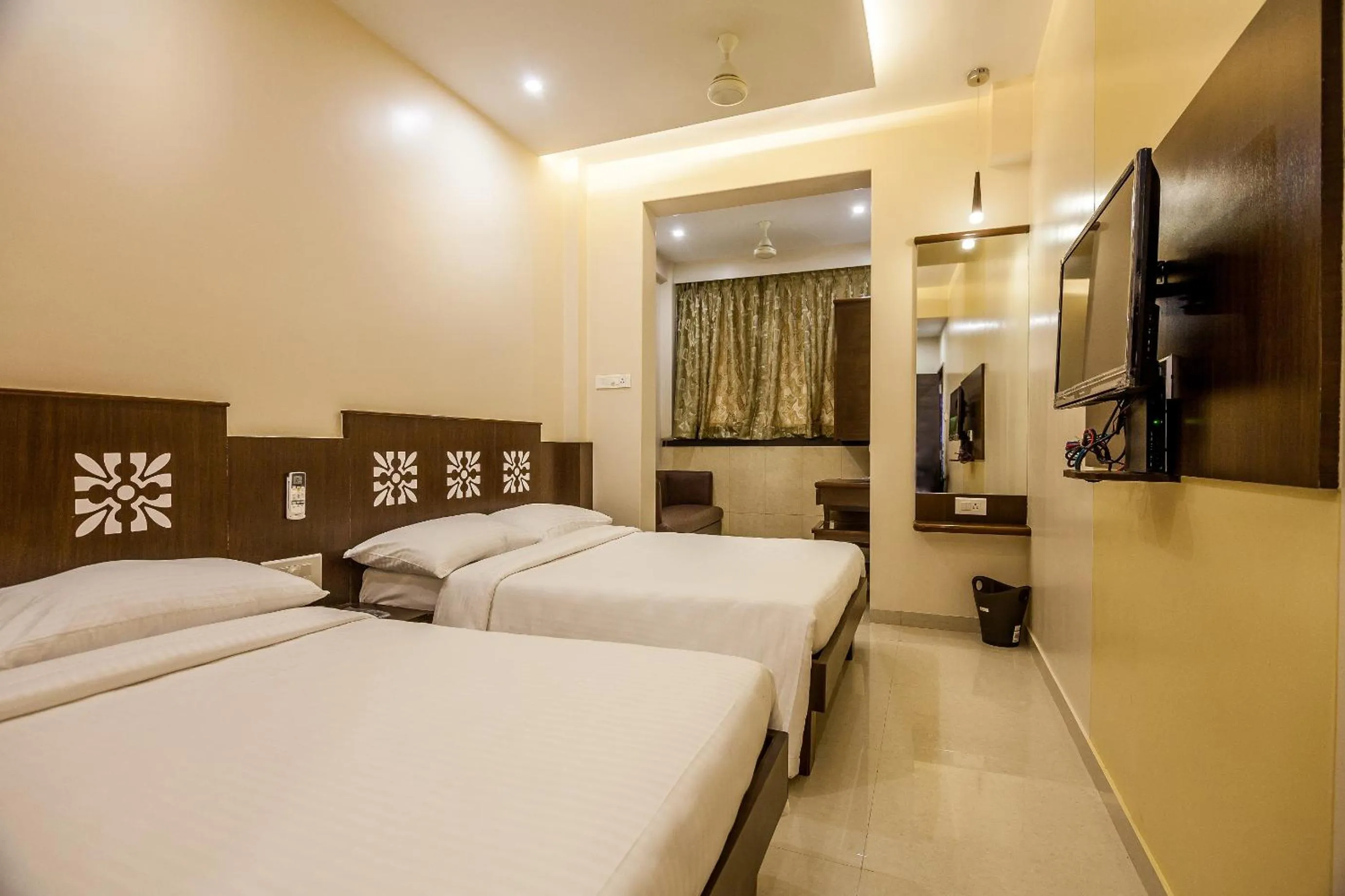 Bed in City Guest House - Dadar