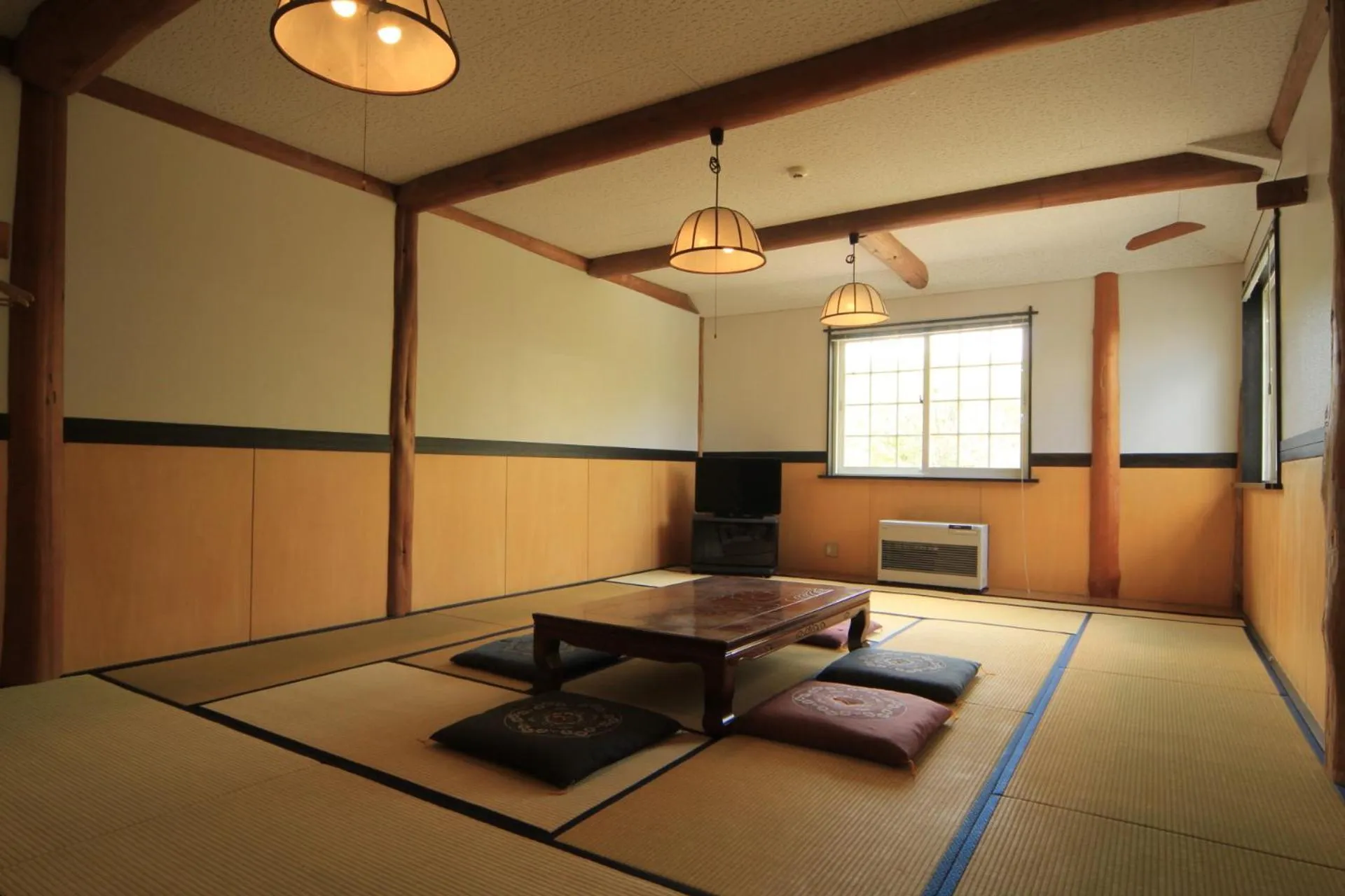 Area and facilities in Lodge Clubman