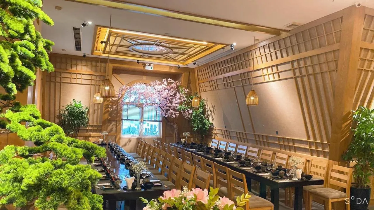 Restaurant/places to eat in Hai Phong Tower - Apartment & Hotel