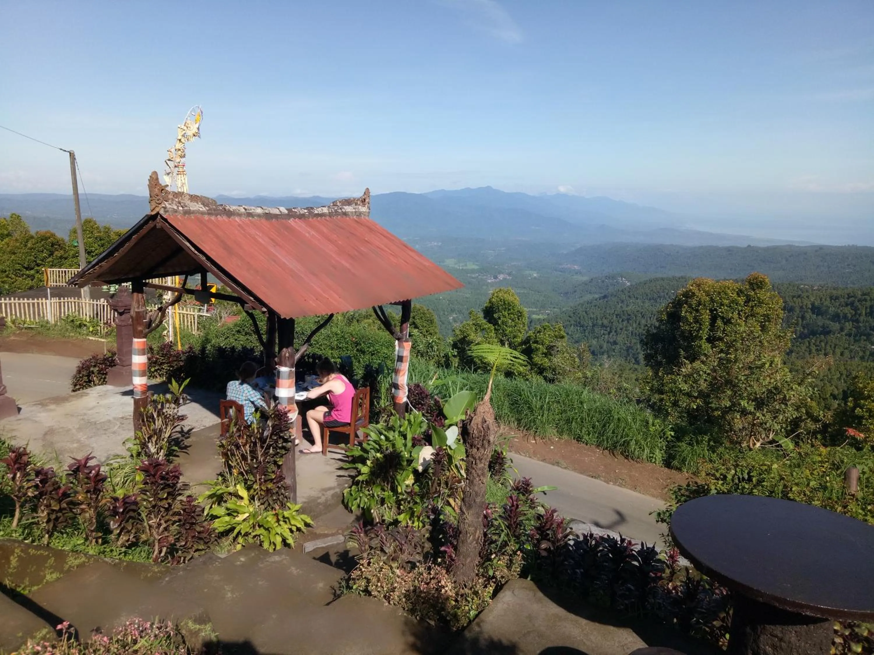 Mountain view in Puri Sunset Homestay