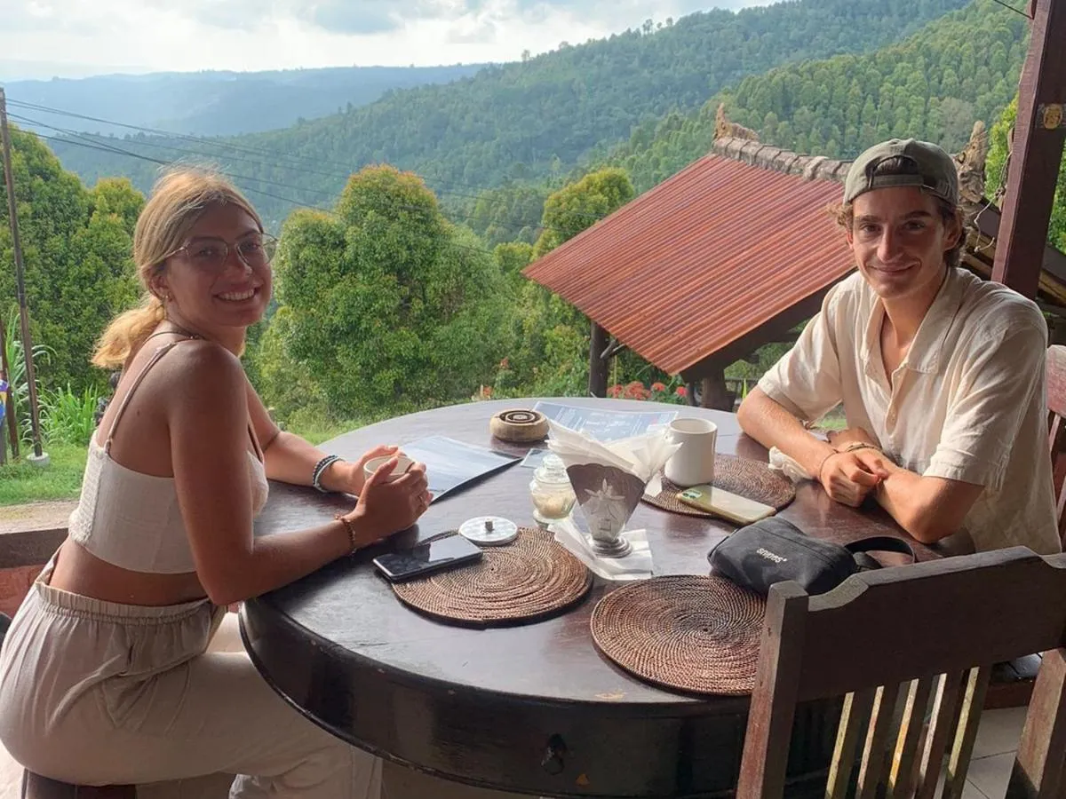 Puri Sunset Homestay