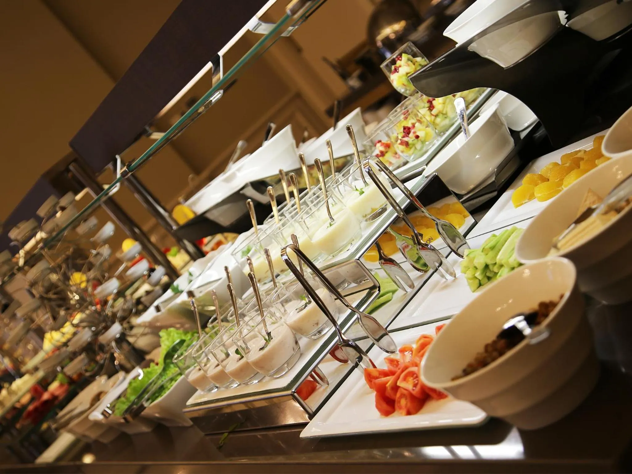 Restaurant/places to eat in Morrian Hotel