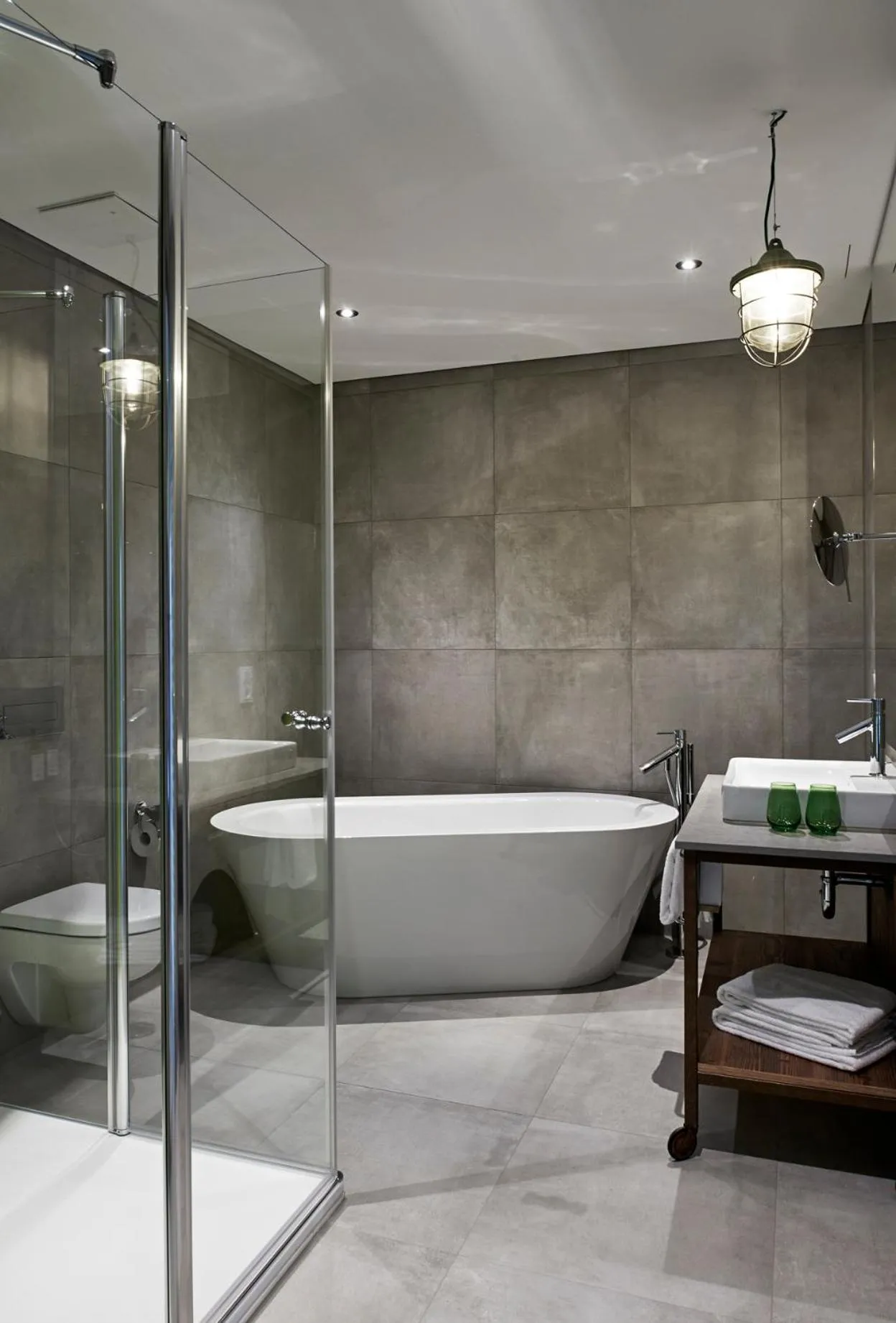 Shower in Hotel FREIgeist Einbeck BW Signature Collection