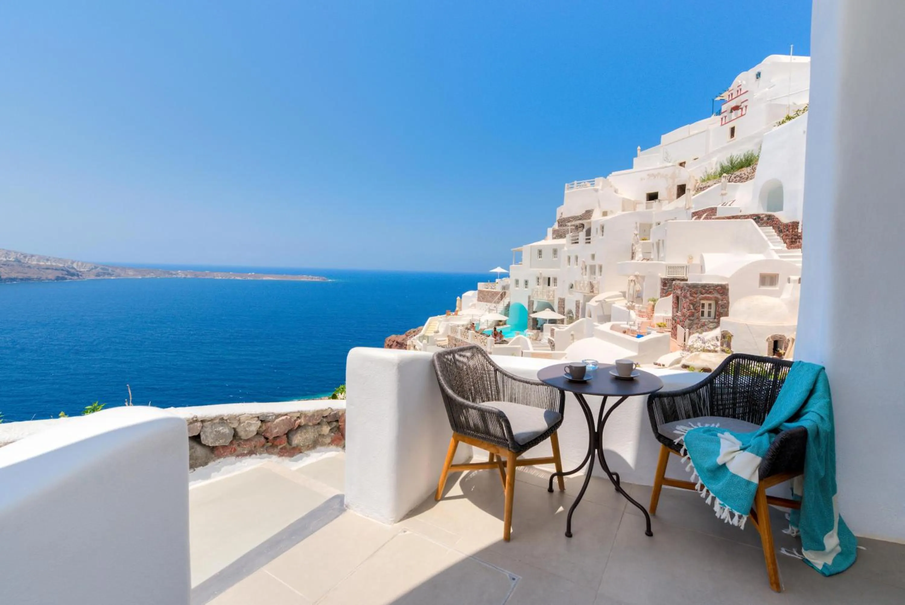 Property building in ArmonOia Caves