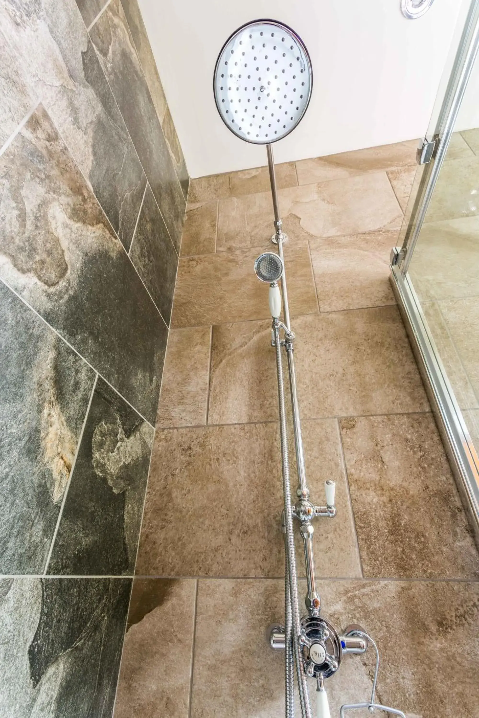 Superior Double room ground Floor - single occupancy in The Villa Levens Superior Double room ground Floor - single occupancy in The Villa Levens