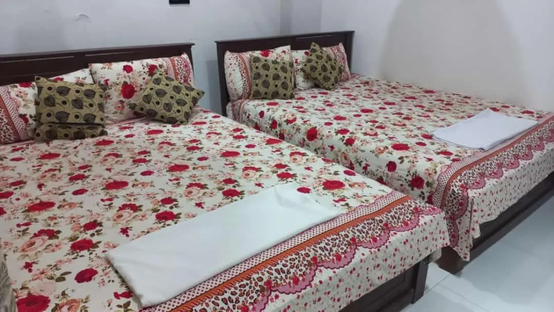 Bed in Sea Zone Hotel Nilaveli