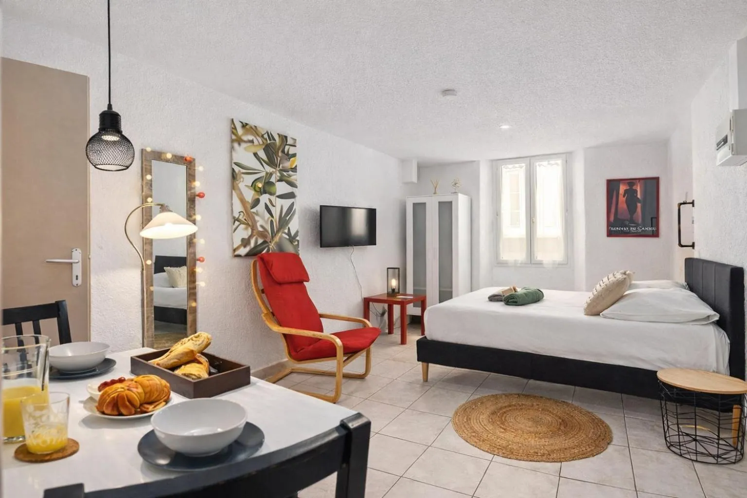One-Bedroom Apartment in Studio plage et palais Cannes meynadier 1