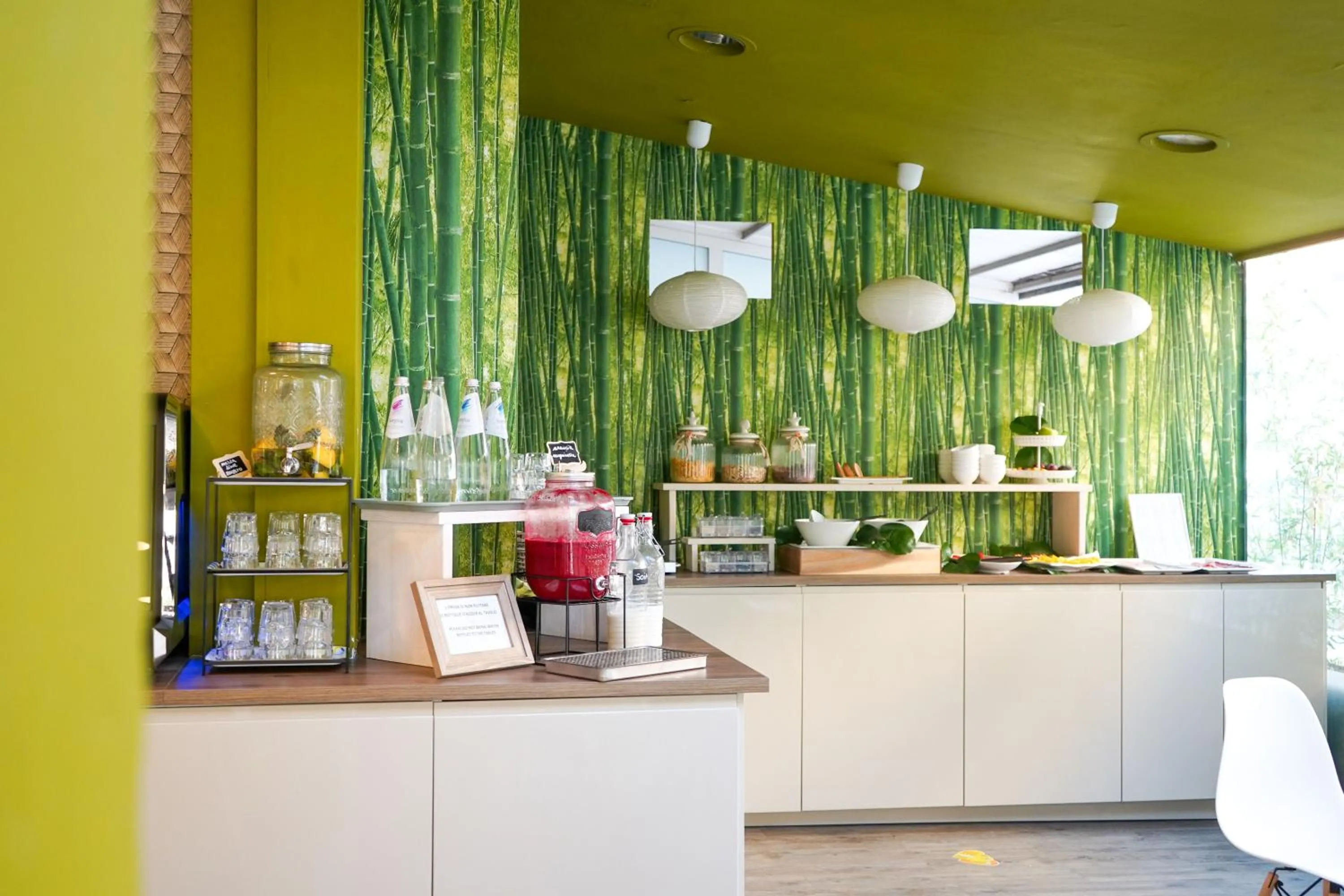 Breakfast in Hotel Rex