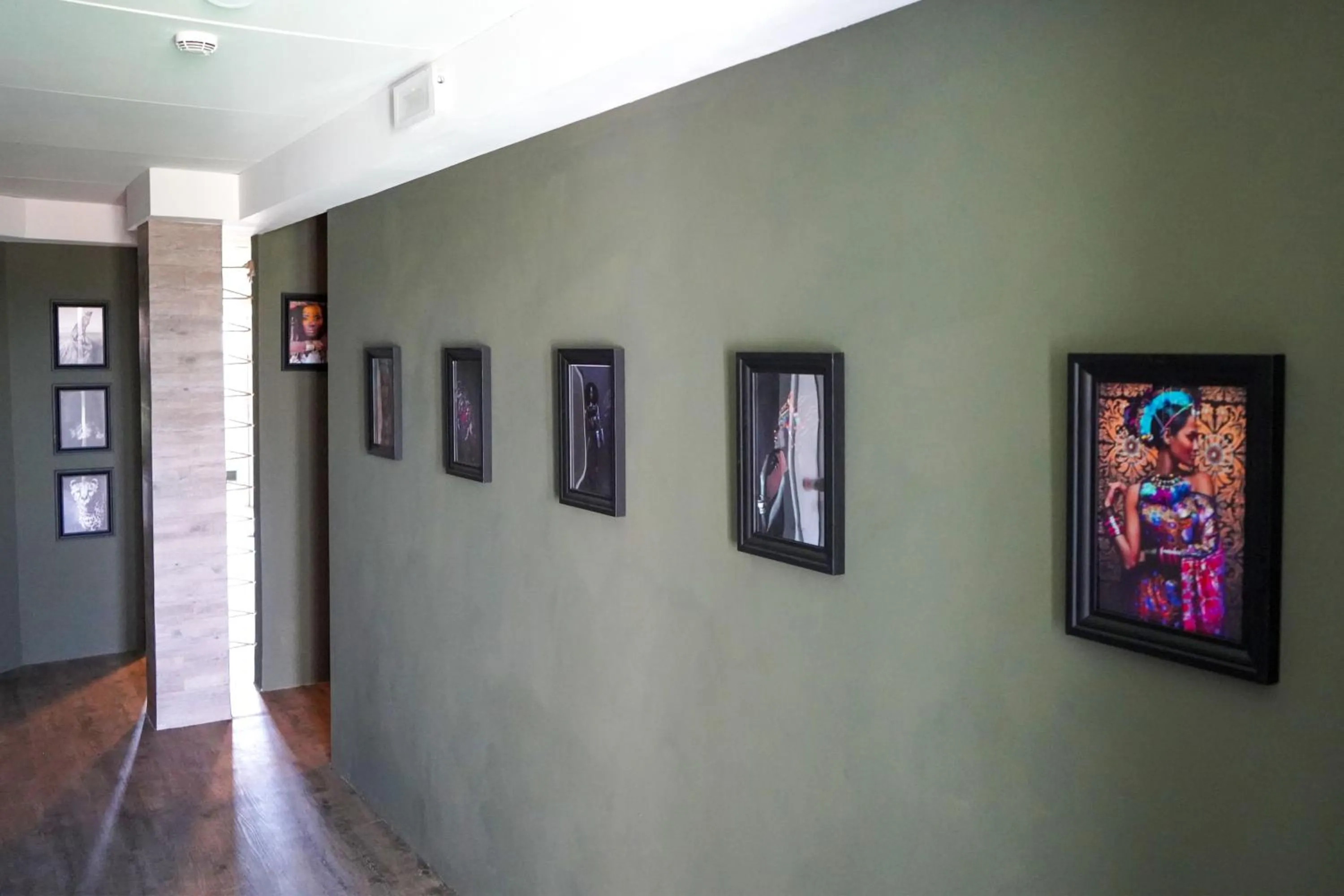 Decorative detail in Hotel Rex