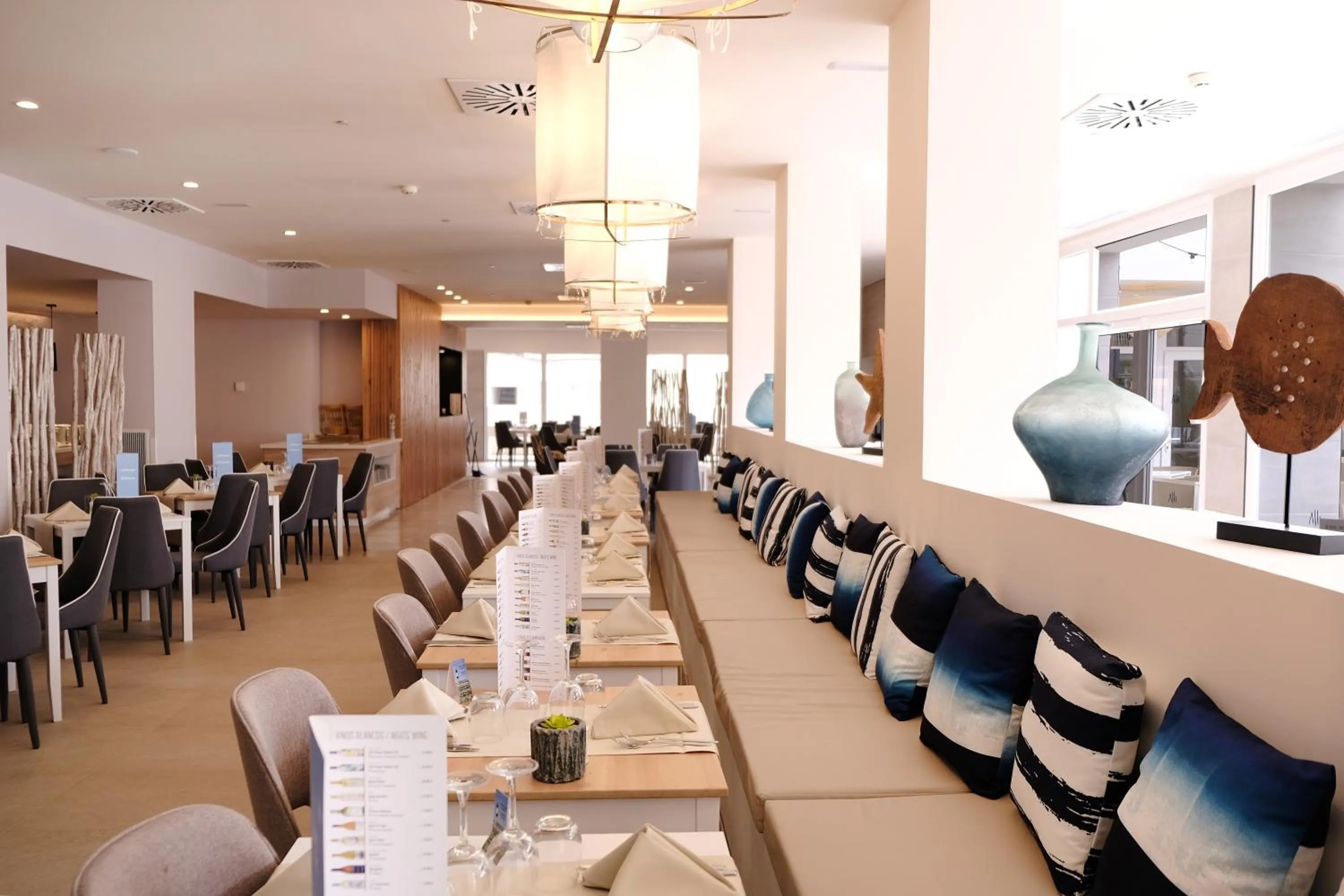 Restaurant/places to eat in Hotel Las Arenas