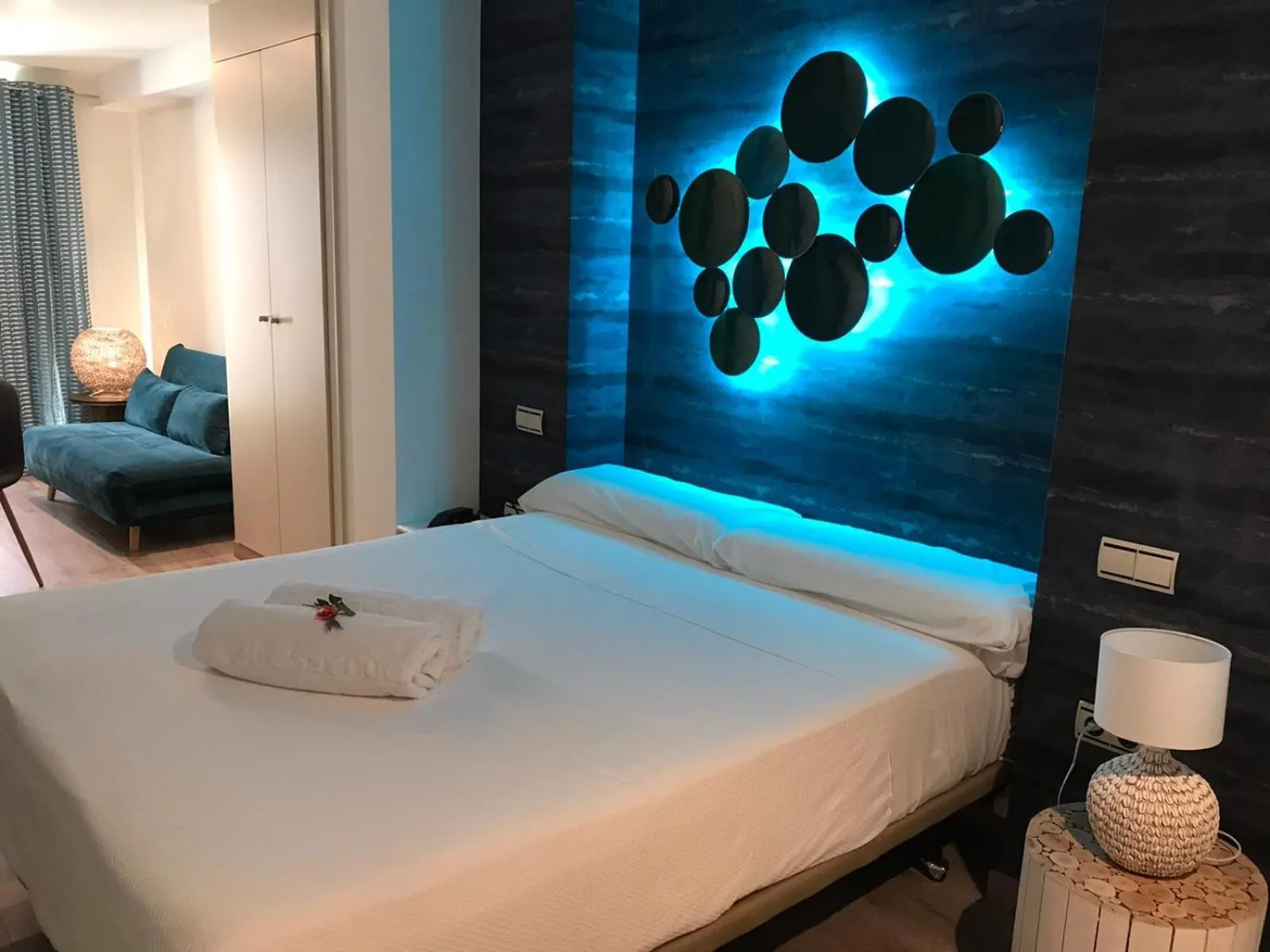 Bed in Hotel Galería Essentia