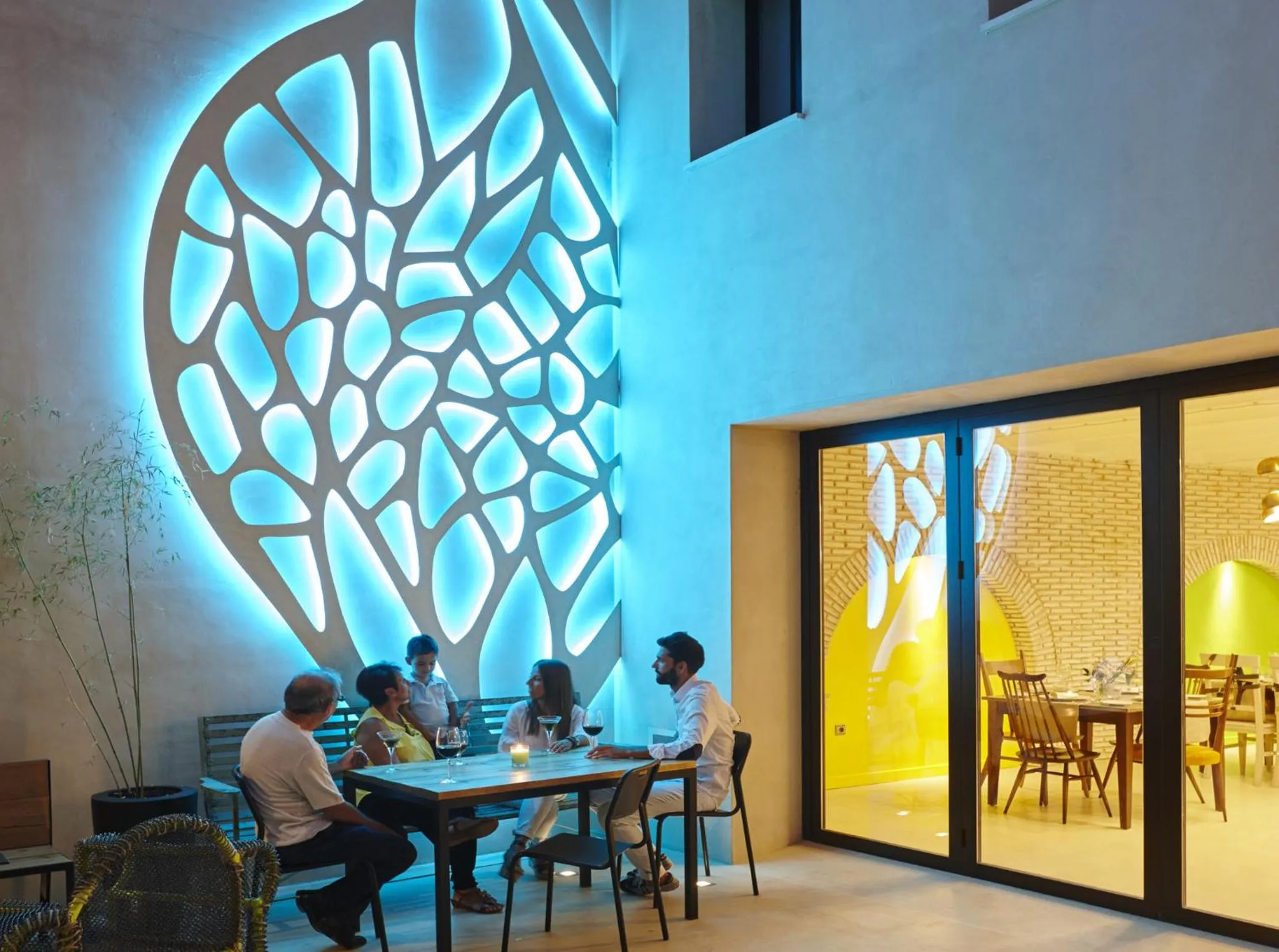 Hotel Galería Essentia